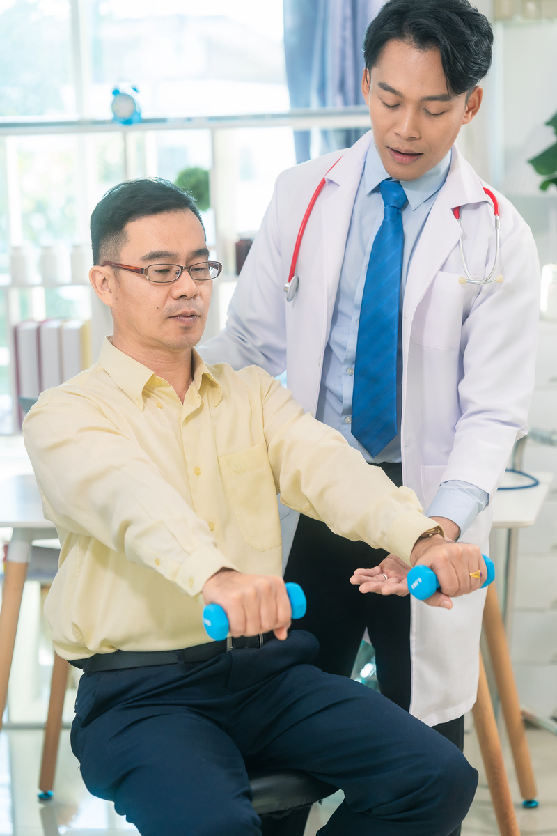 康复物理治疗专业是学什么的？就业前景怎么样？