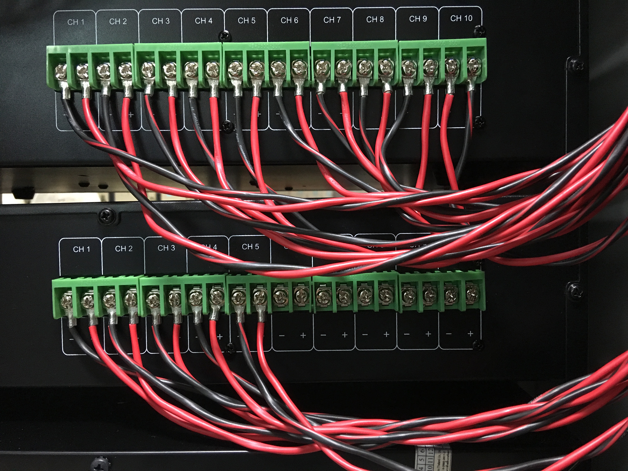 数字电路中的门电路输出与电线状态的关系