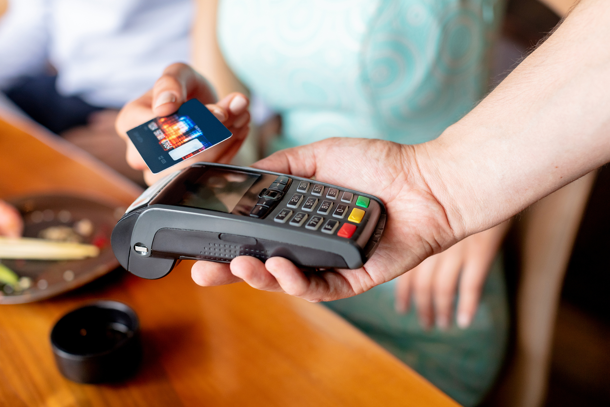 ready to pay by credit card