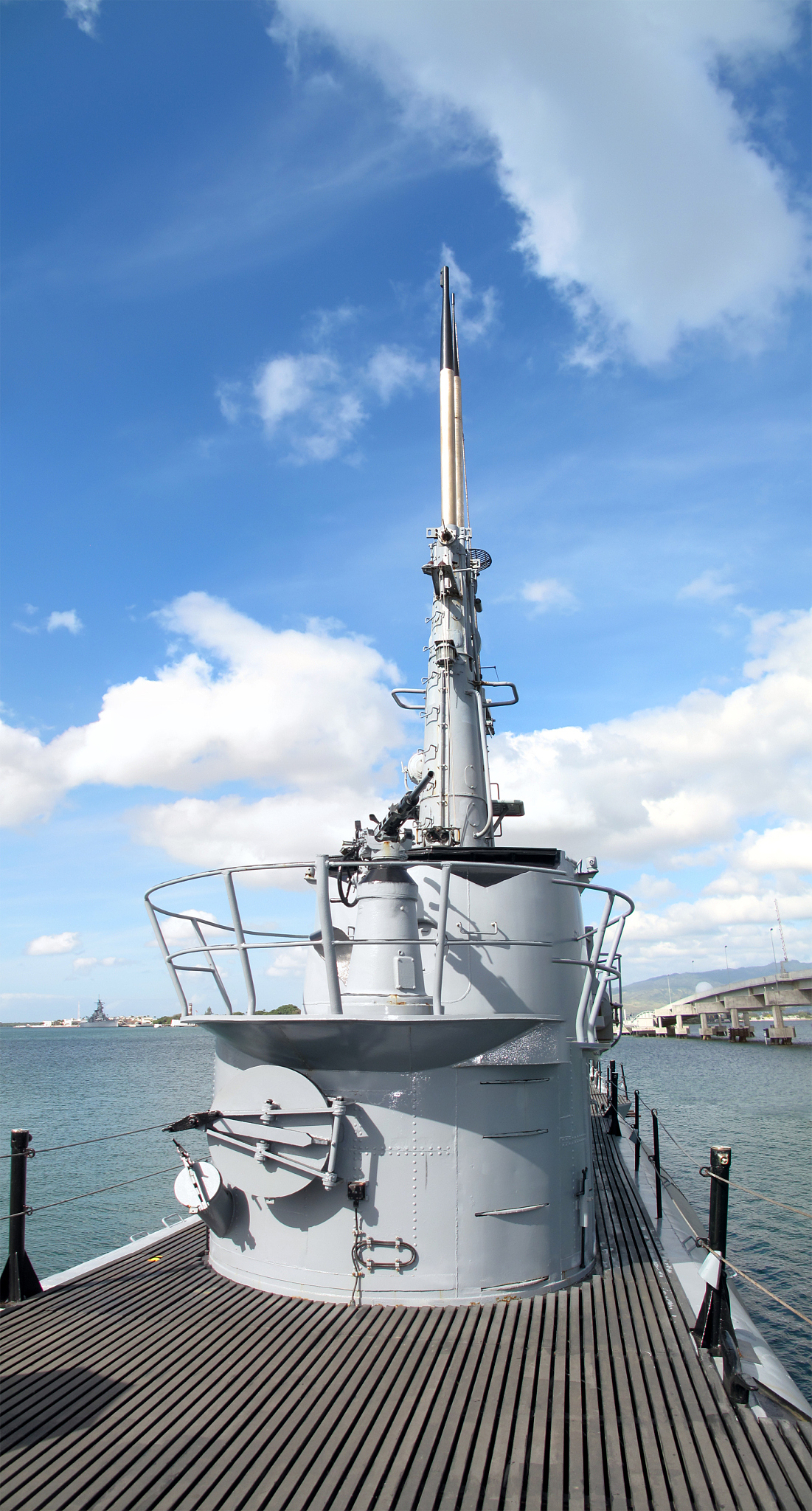 features on deck a warship