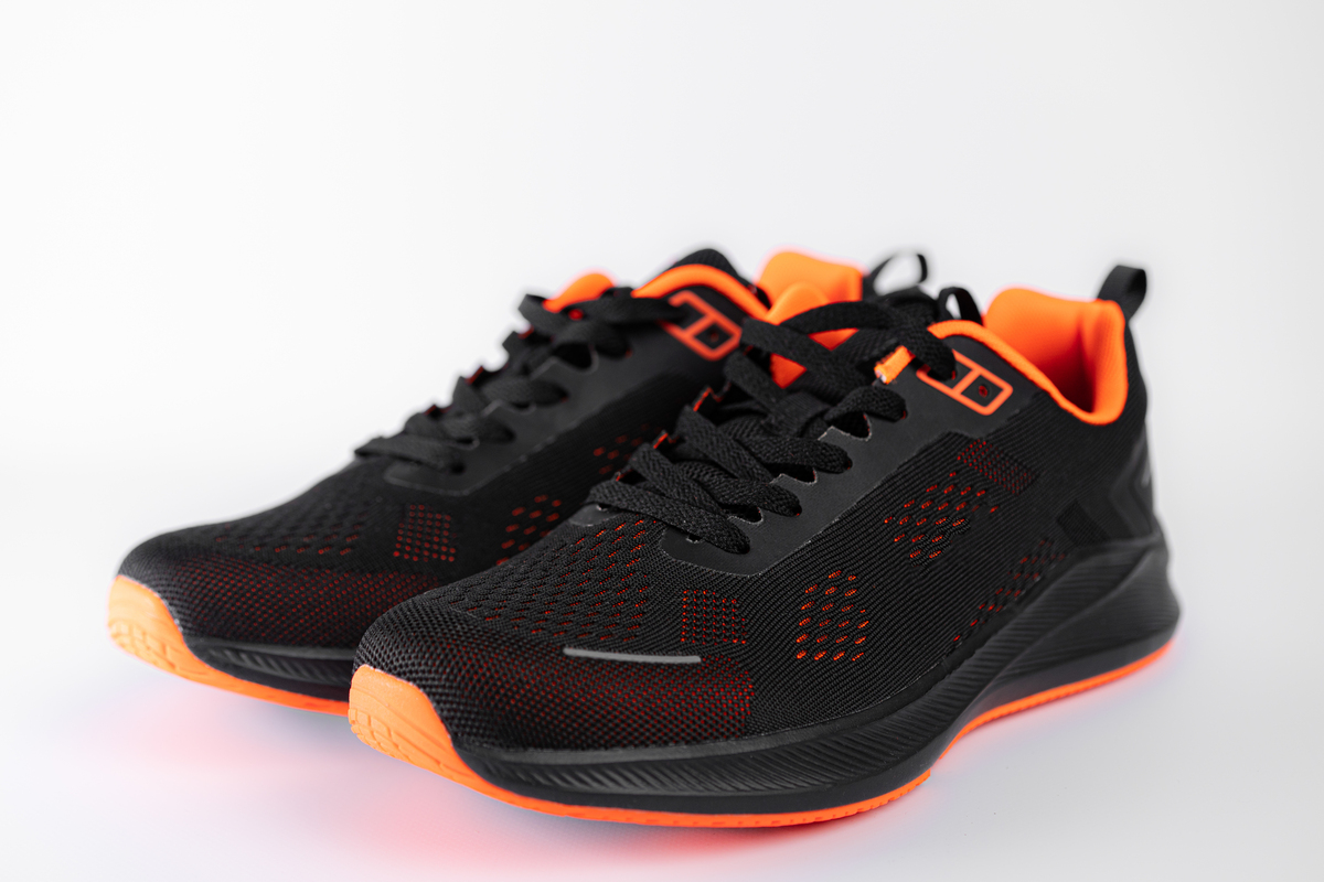 最舒服的跑鞋：挑选指南和关键要素