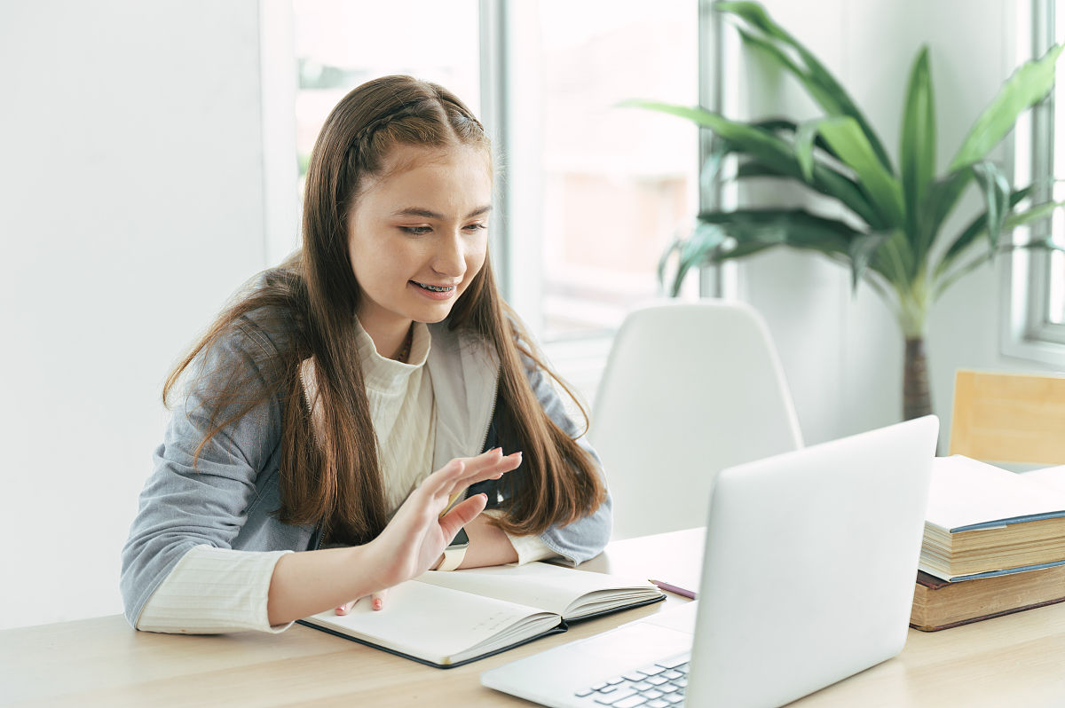 计算机专业中专和大专的区别是什么？- 就业前景分析