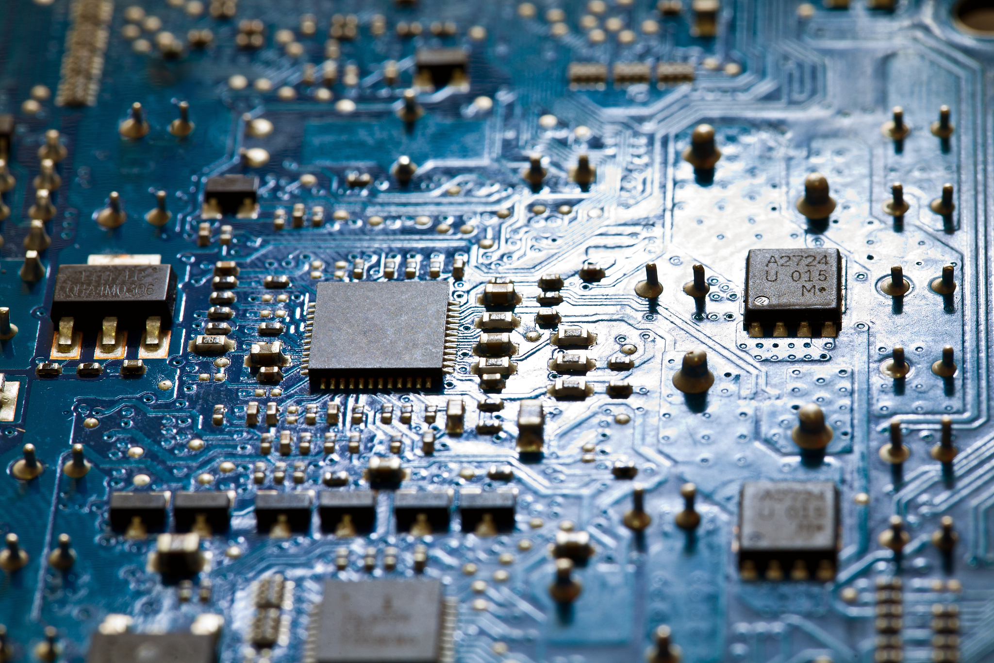 芯片发展过程中散热问题