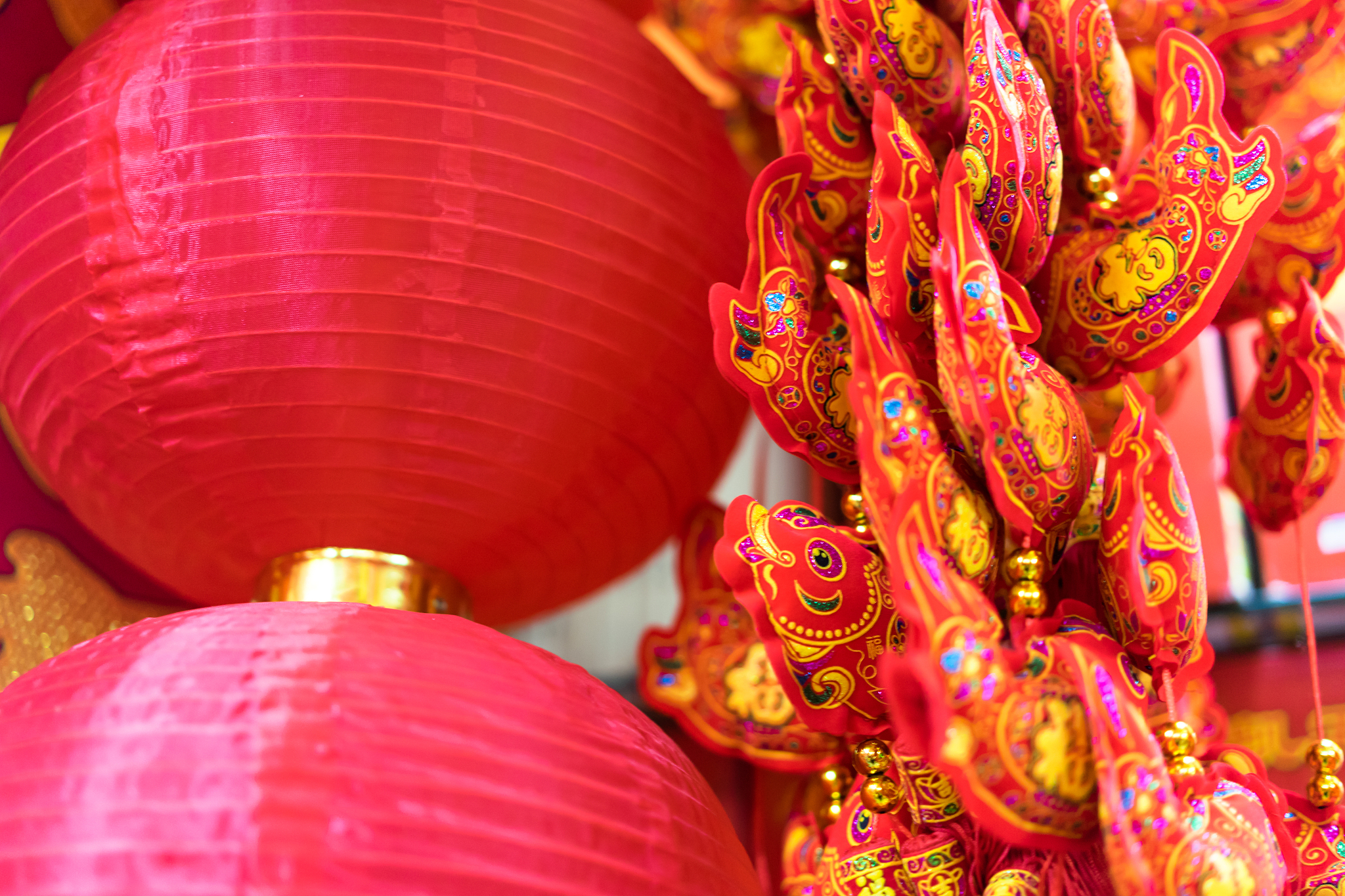 春节：中国传统节日，农历新年习俗和庆祝活动