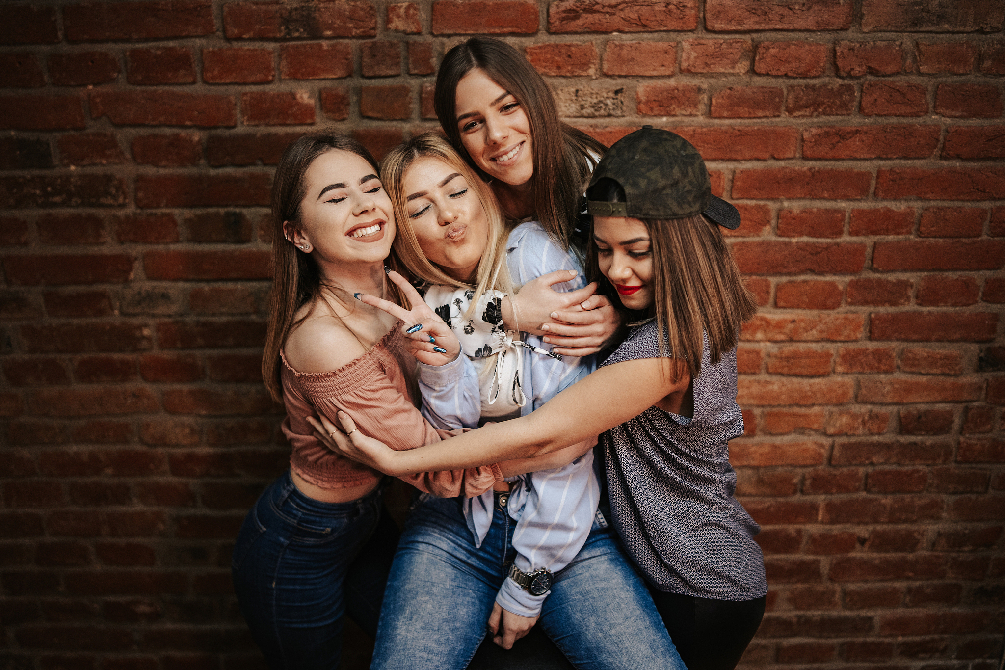 标题：FC街机APP写一篇原创文章