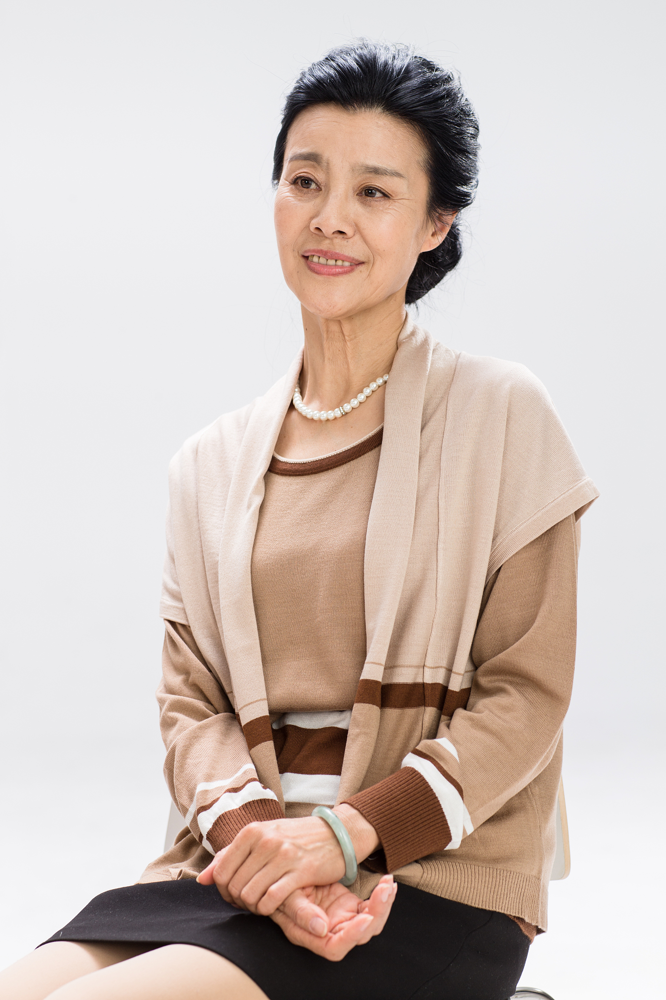 优雅女士肖像