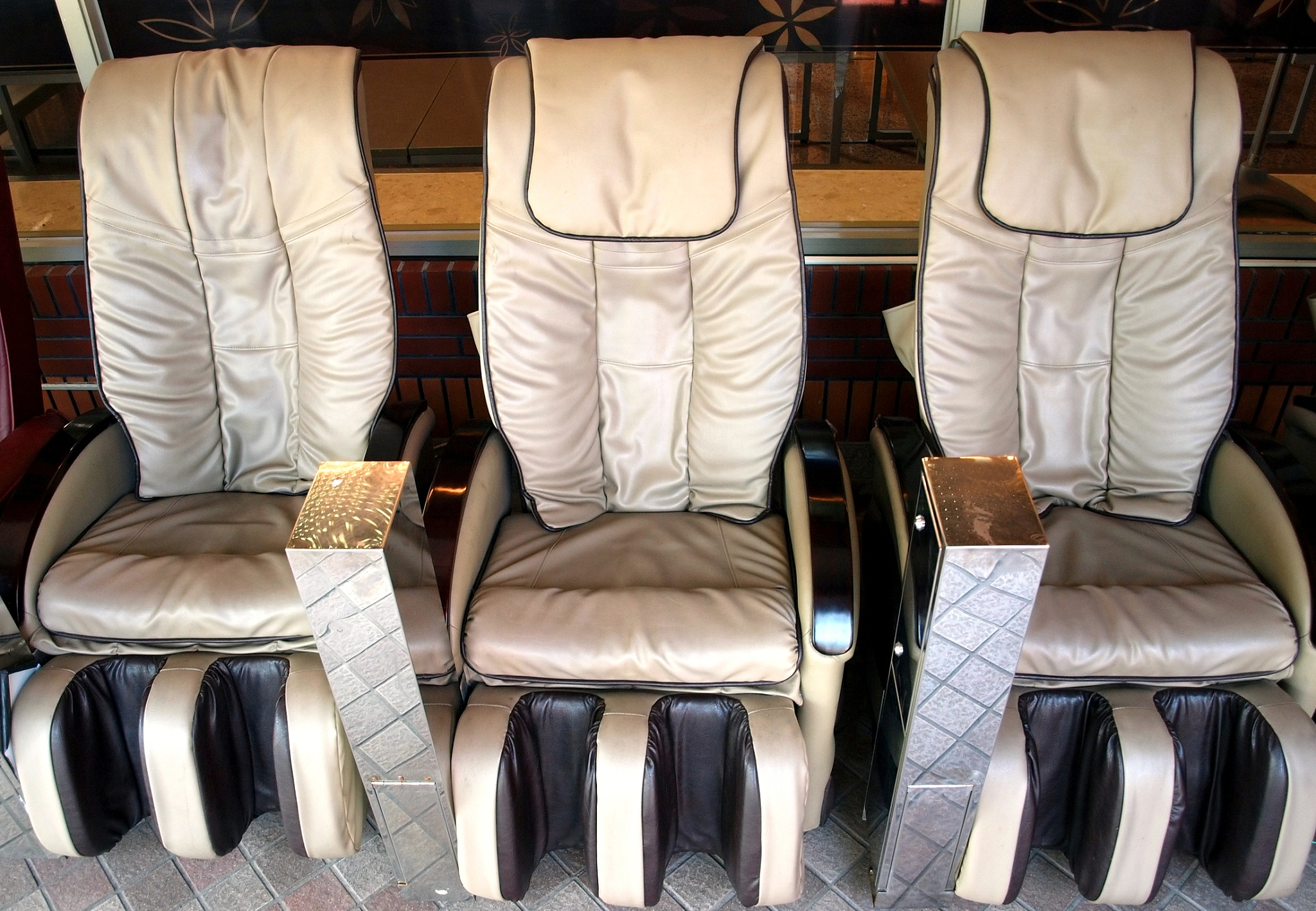 沐足按摩推拿采耳等服务行业沙发最好买哪种款式？从哪些方面分析？