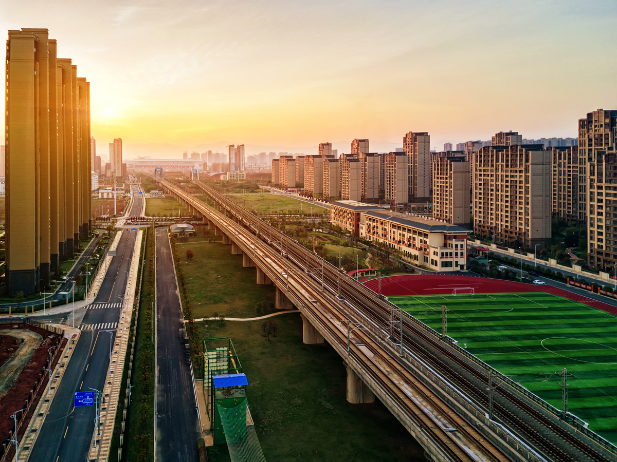 贵州职业技术学院解读中国高铁'走向世界'