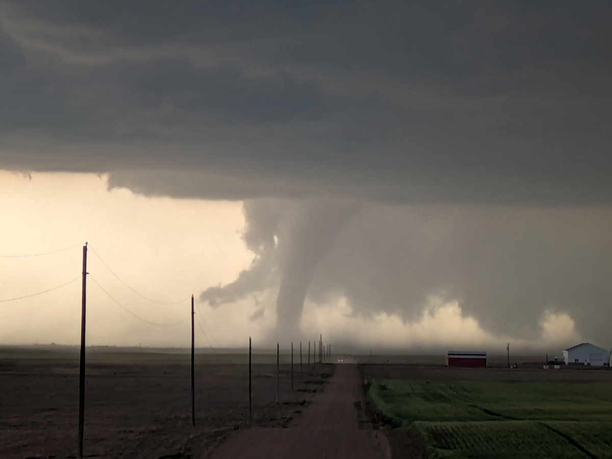 Weather and Climate Extremes 期刊：探索极端天气事件的深度