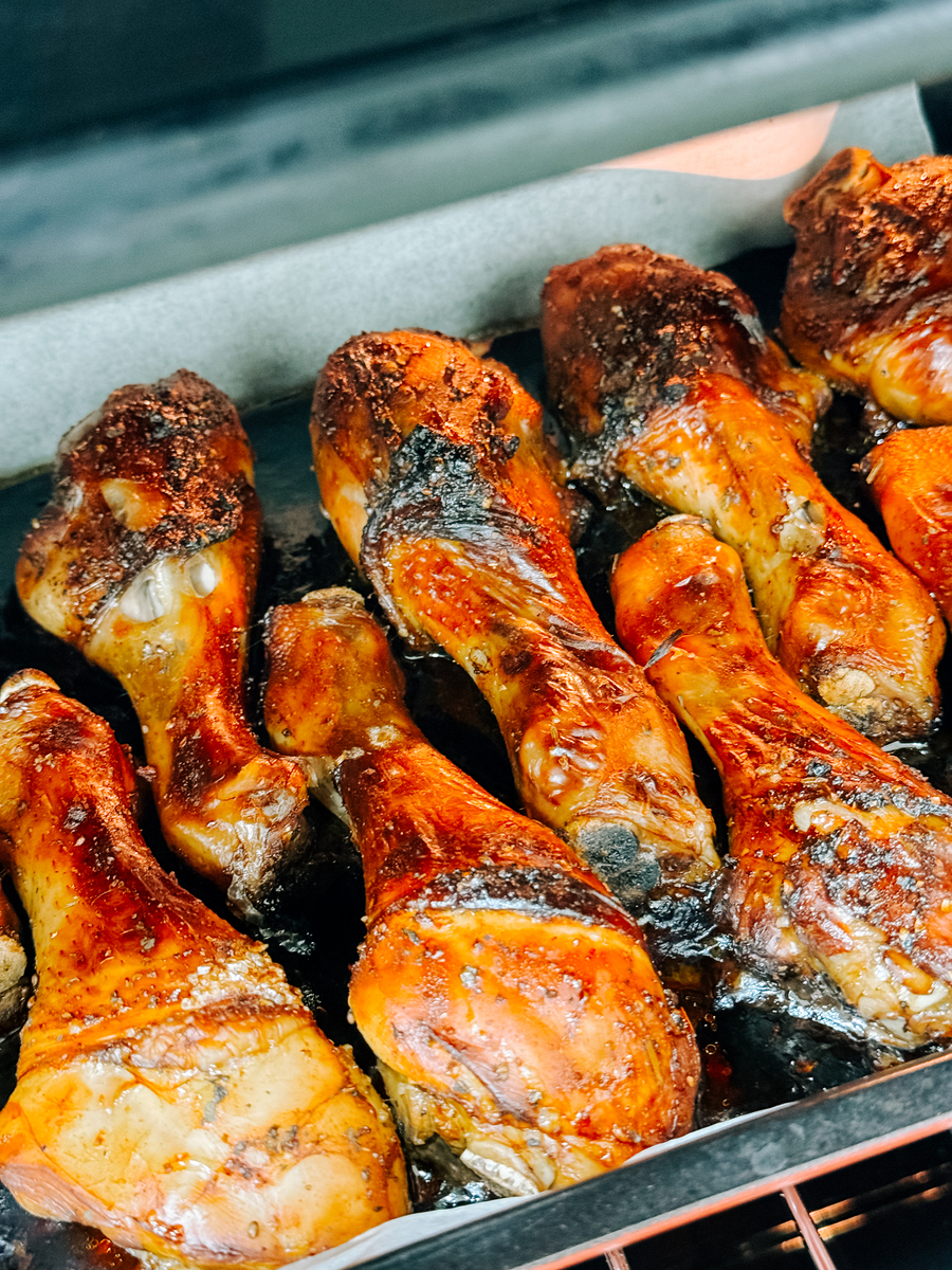 烤大鸡腿：金黄酥脆，鲜嫩多汁，回味无穷！