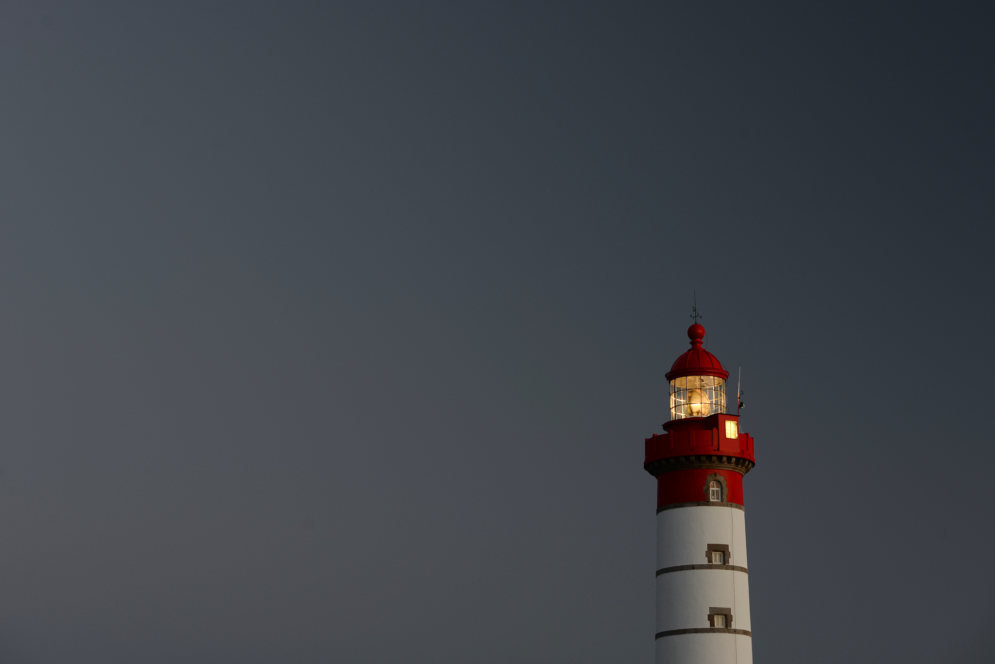 cte bretonne phare de la pointe saint-mathieu