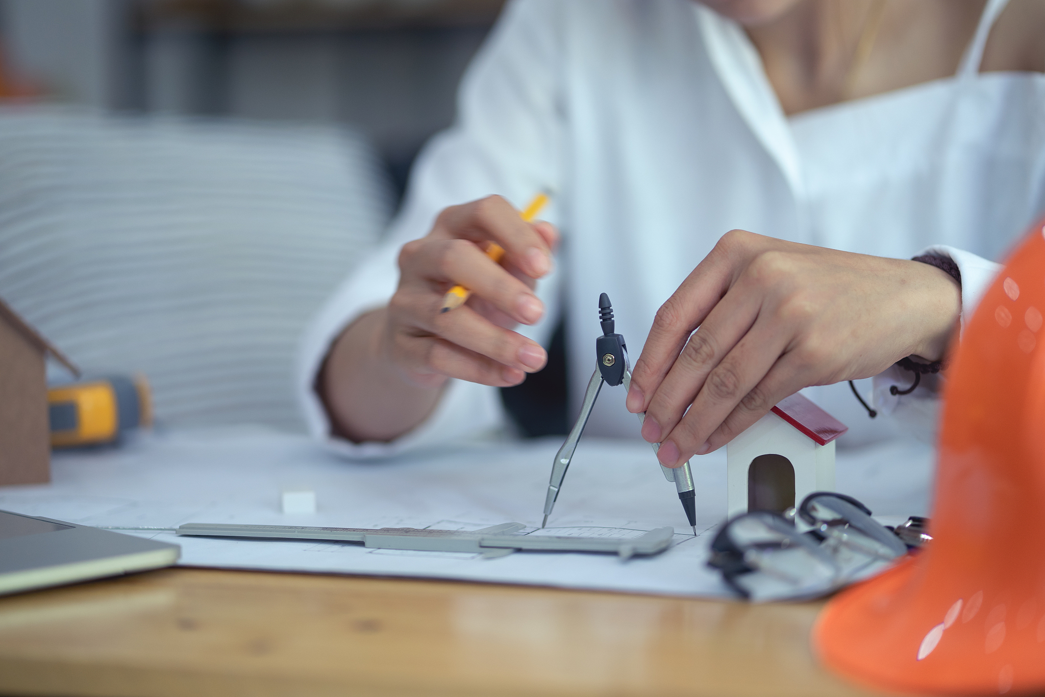 攀枝花建筑工程学校工程造价专业就业前景分析:广阔的职业发展空间 攀枝花建筑工程学校工程造价专业就业前景分析:广阔的职业发展空间
