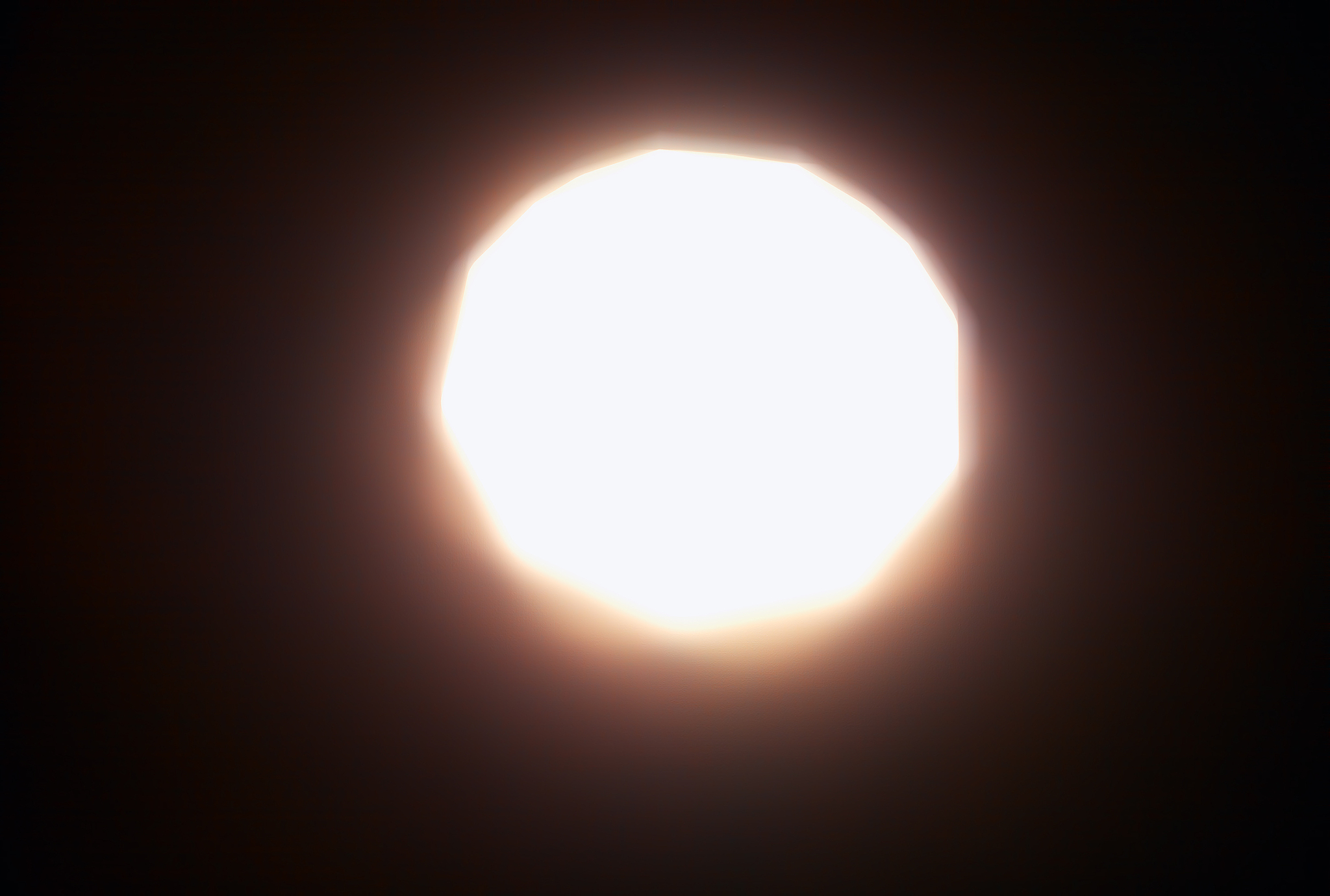 centered glowing lamp background