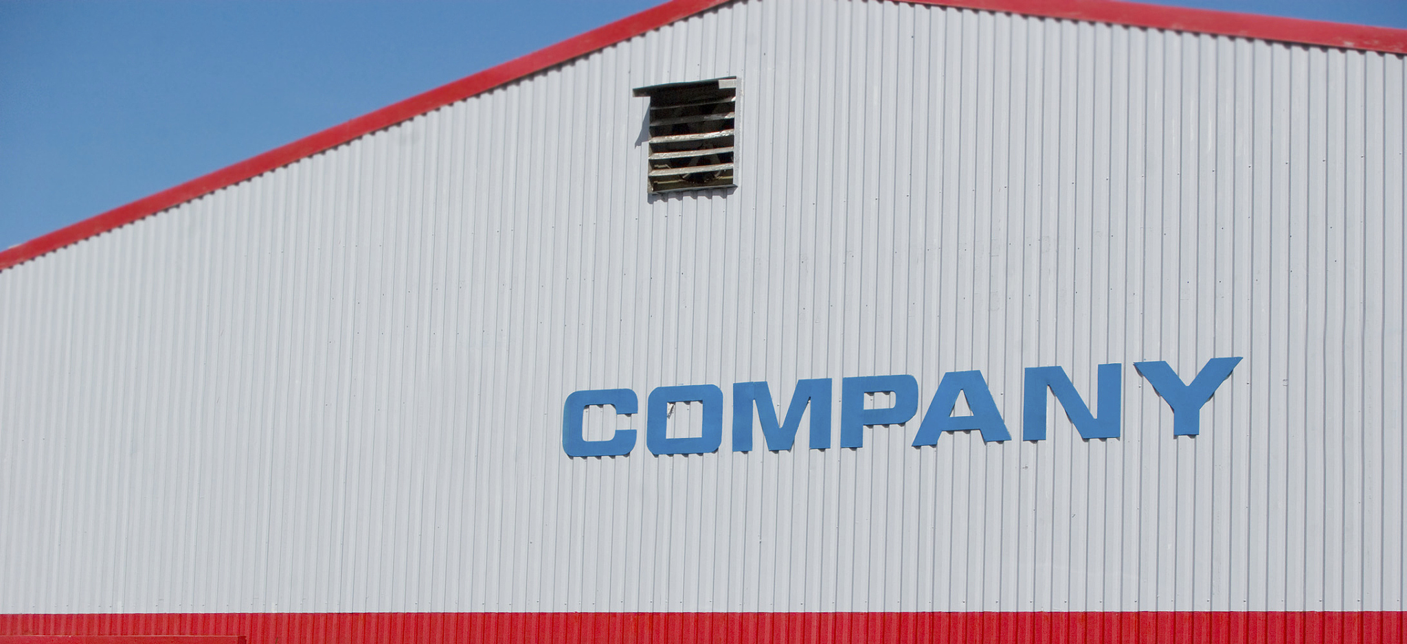Write 100 words about the construction of 2200 square meters of cold storage in the United States