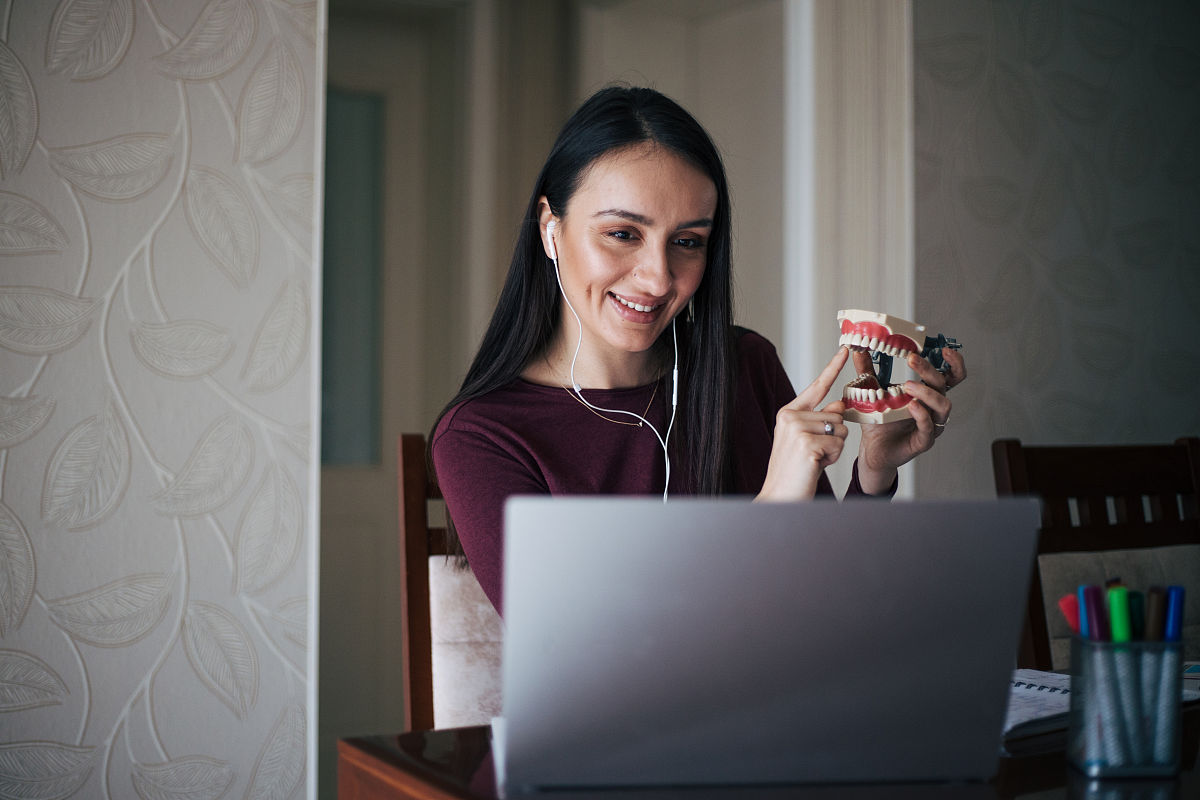 成都幼师学校学前教育专业学什么？必备技能解析