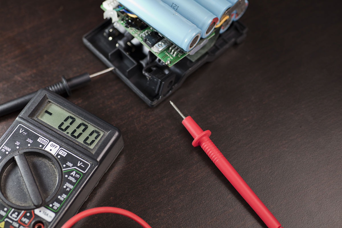 锂离子电池的基本组成