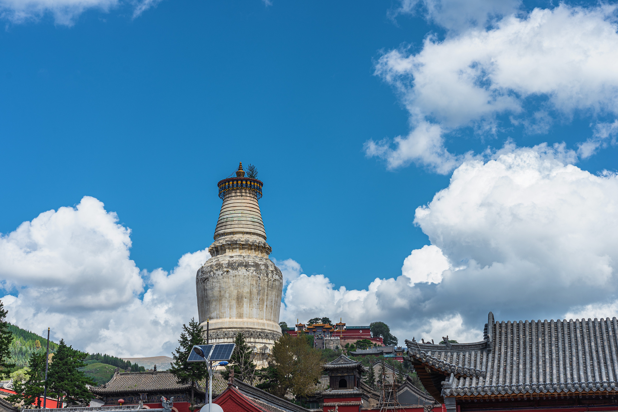 山西五台县旅游攻略：探秘佛教圣地五台山