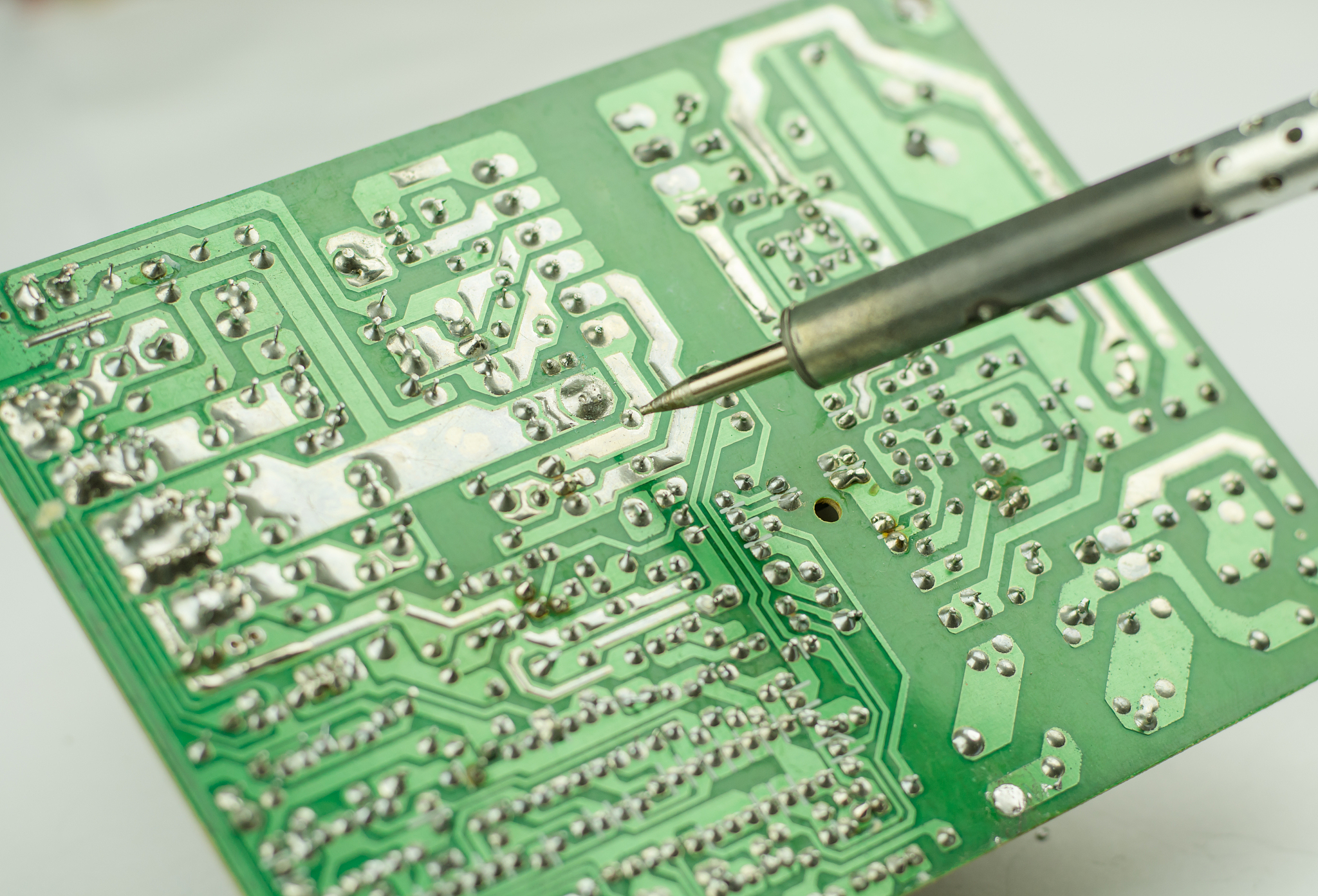 不同尺寸的光伏焊带的电阻