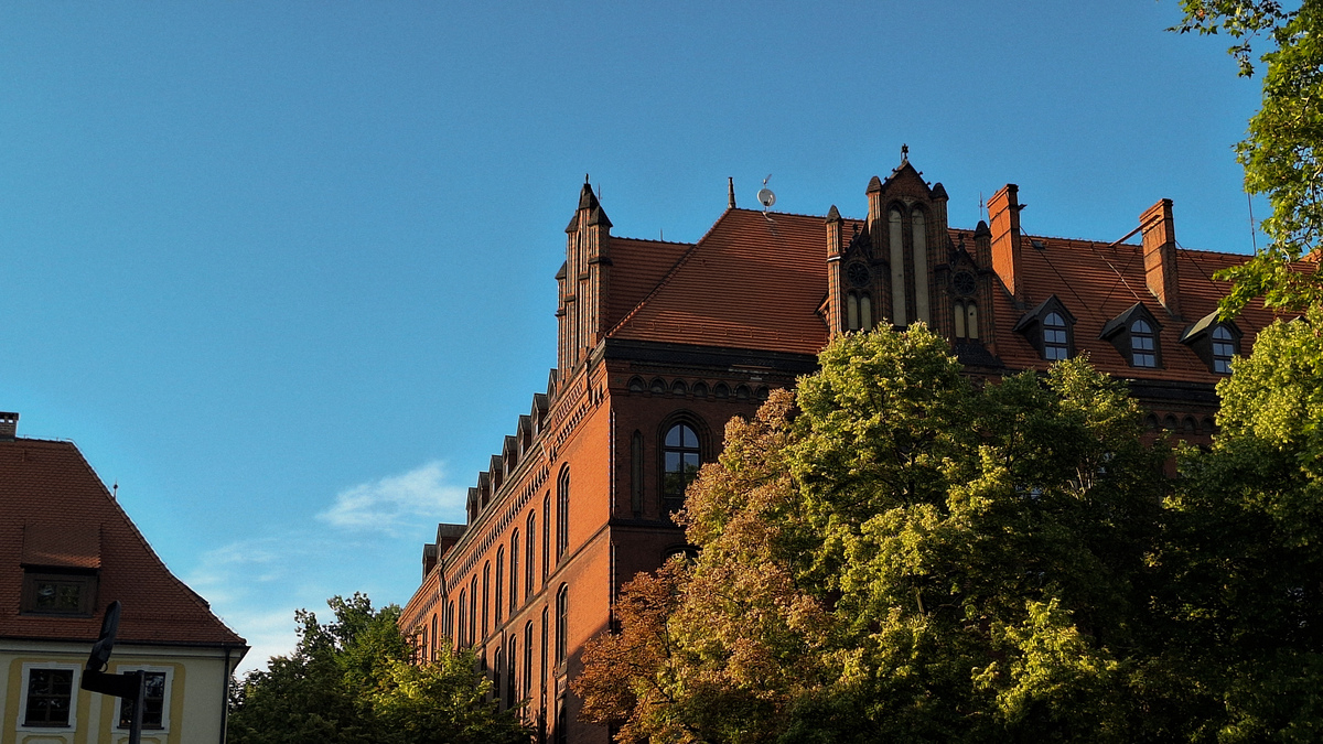 Where Are Harvard, MIT, and Yale Located? - Famous Universities in New England