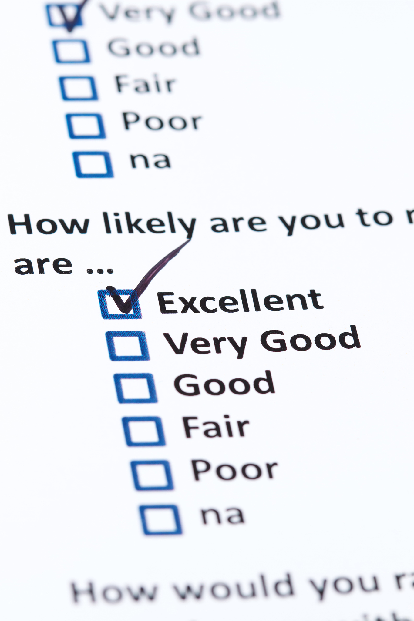 位置无关可执行文件Position-Independent Executable PIE通过将程序编译为位置无关代码使程序可以被加载到任意位置但由于PIE的技术缺陷导致程序不会随机化地址的低多少位