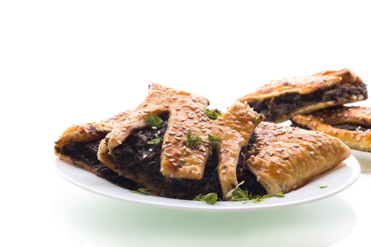 浙江美食：从定胜糕到西湖醋鱼，感受江南风味