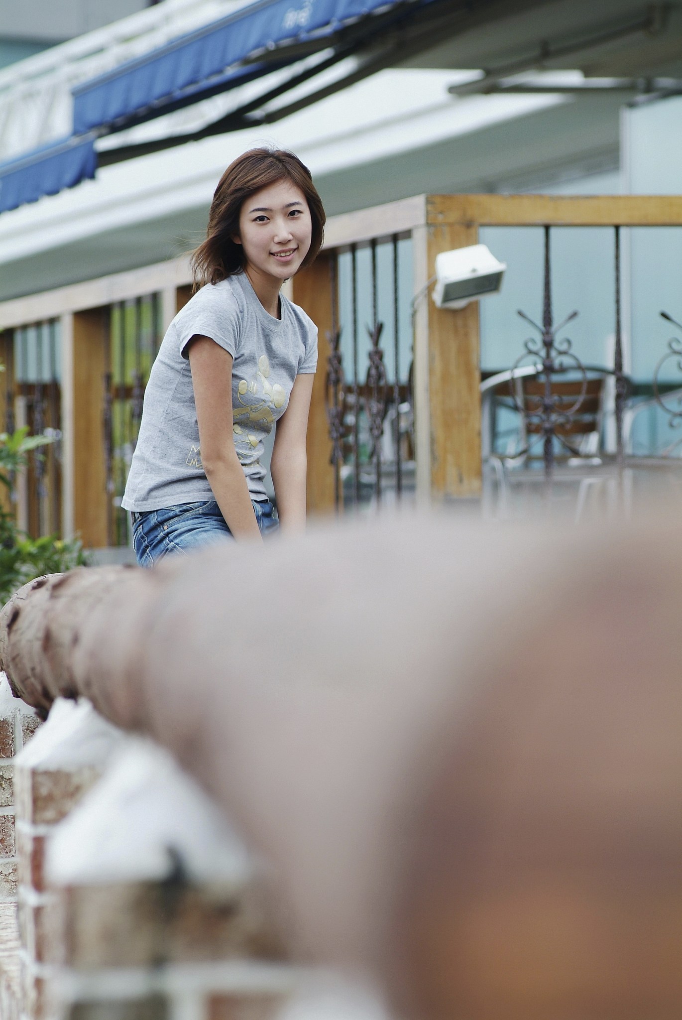 Stunning Portrait of a Young Chinese Woman | 85mm Photography