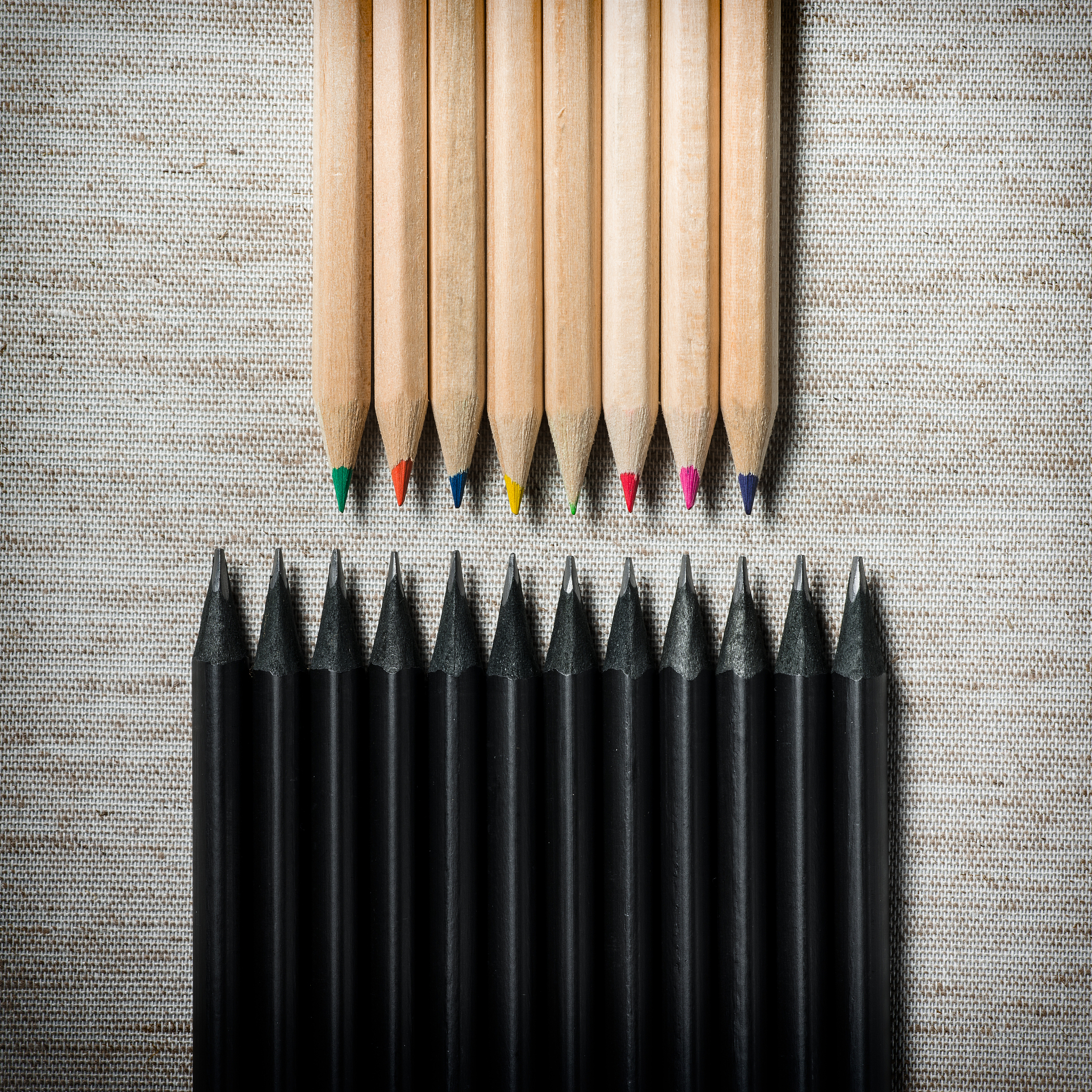 宝珠笔的笔芯是中性笔吗