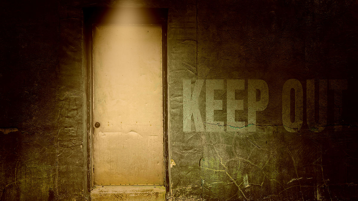 探秘小巷！全新地图及任务系统上线！