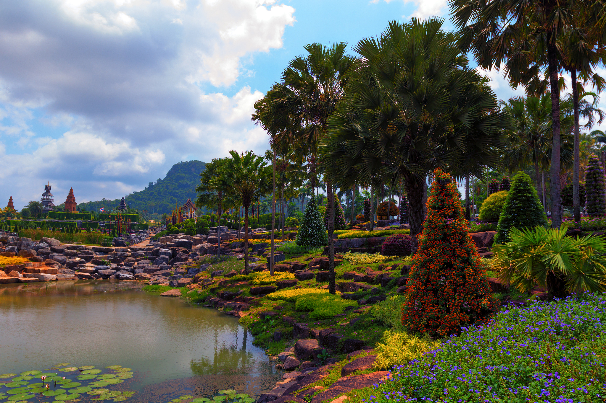 云南西双版纳旅游好吗？