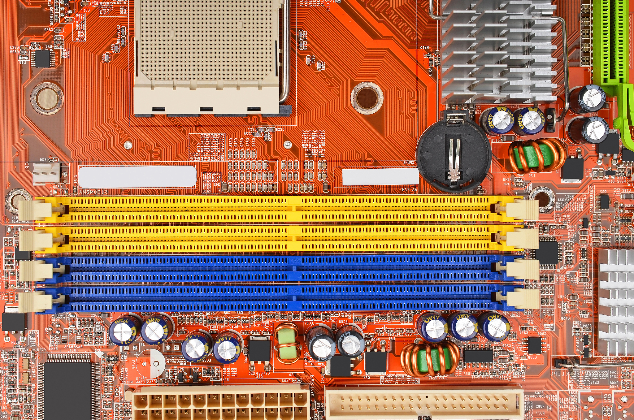 那这仨部件组一台完整的机