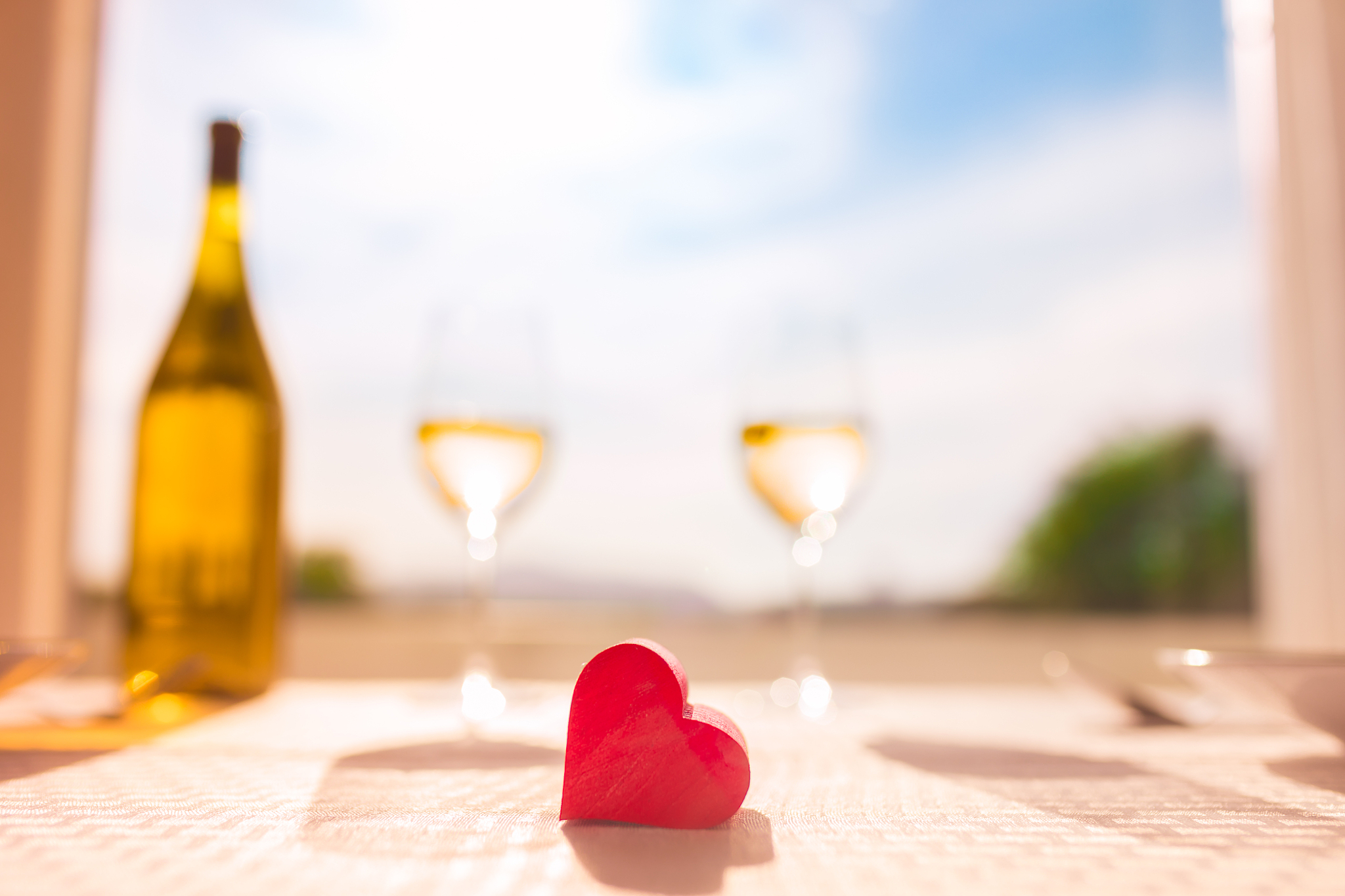 写一条关于情感类的微头条