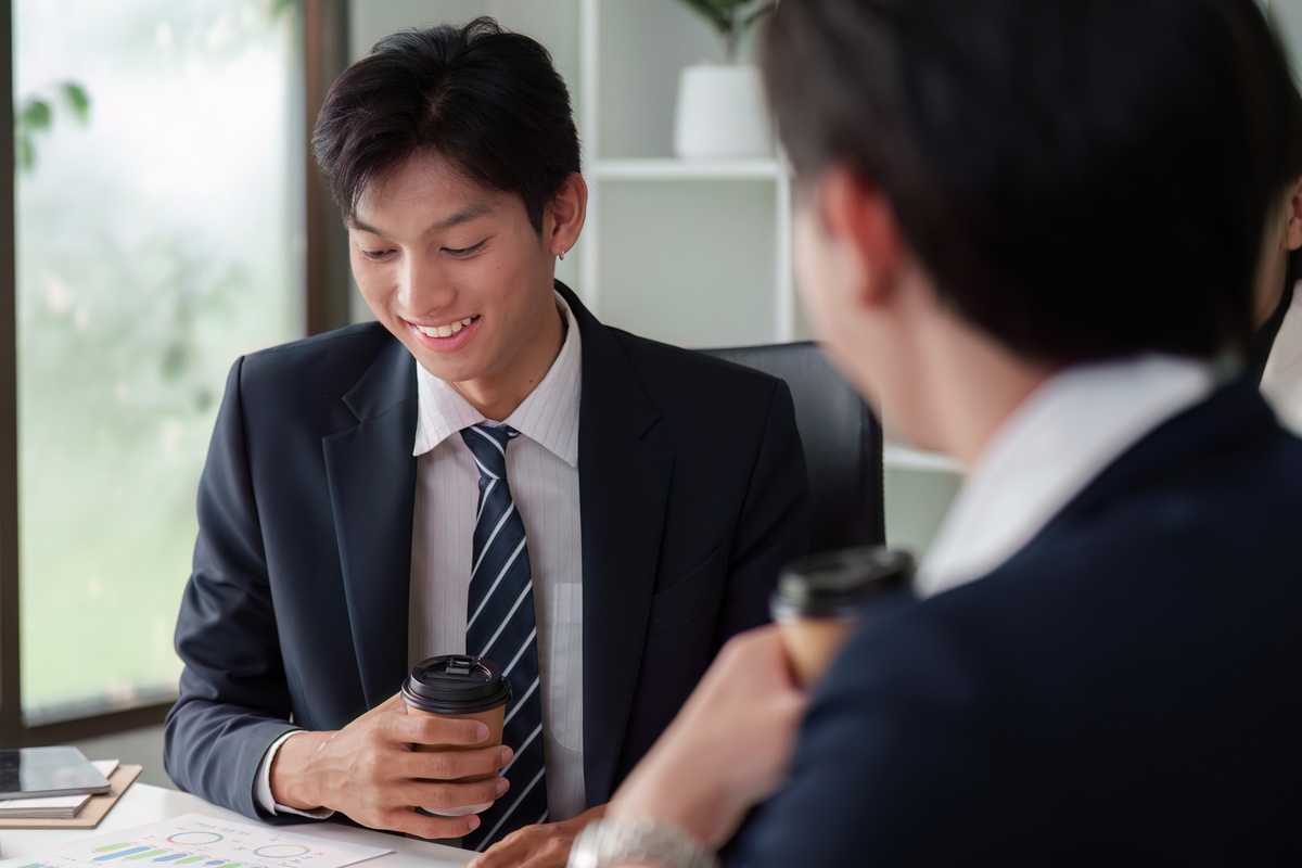 赞美男客户照片怎么说呢 10句