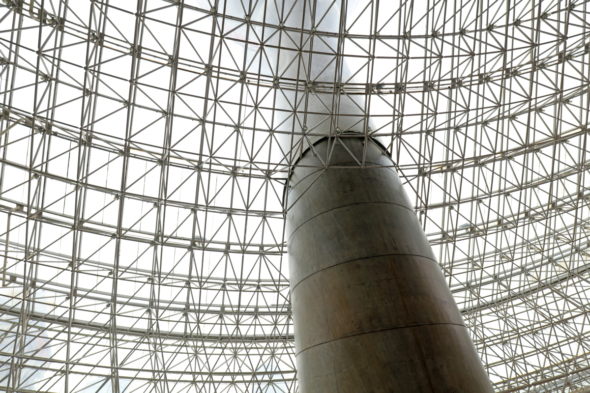 洛阳帆船体育馆 主立柱 入地 深度