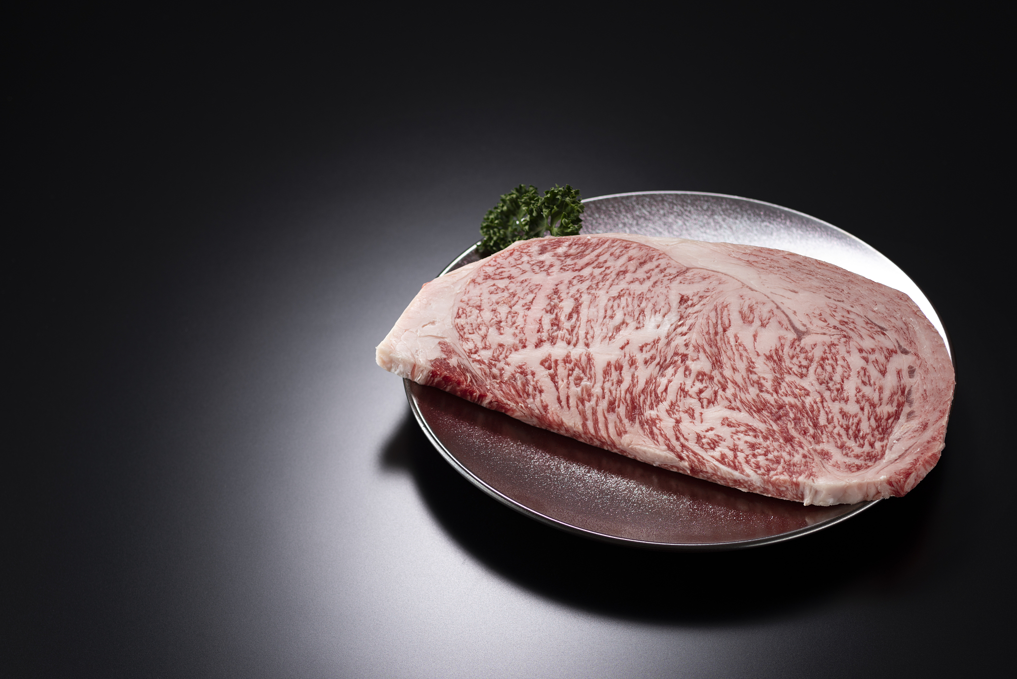 牛肉是高脂肪食物吗，