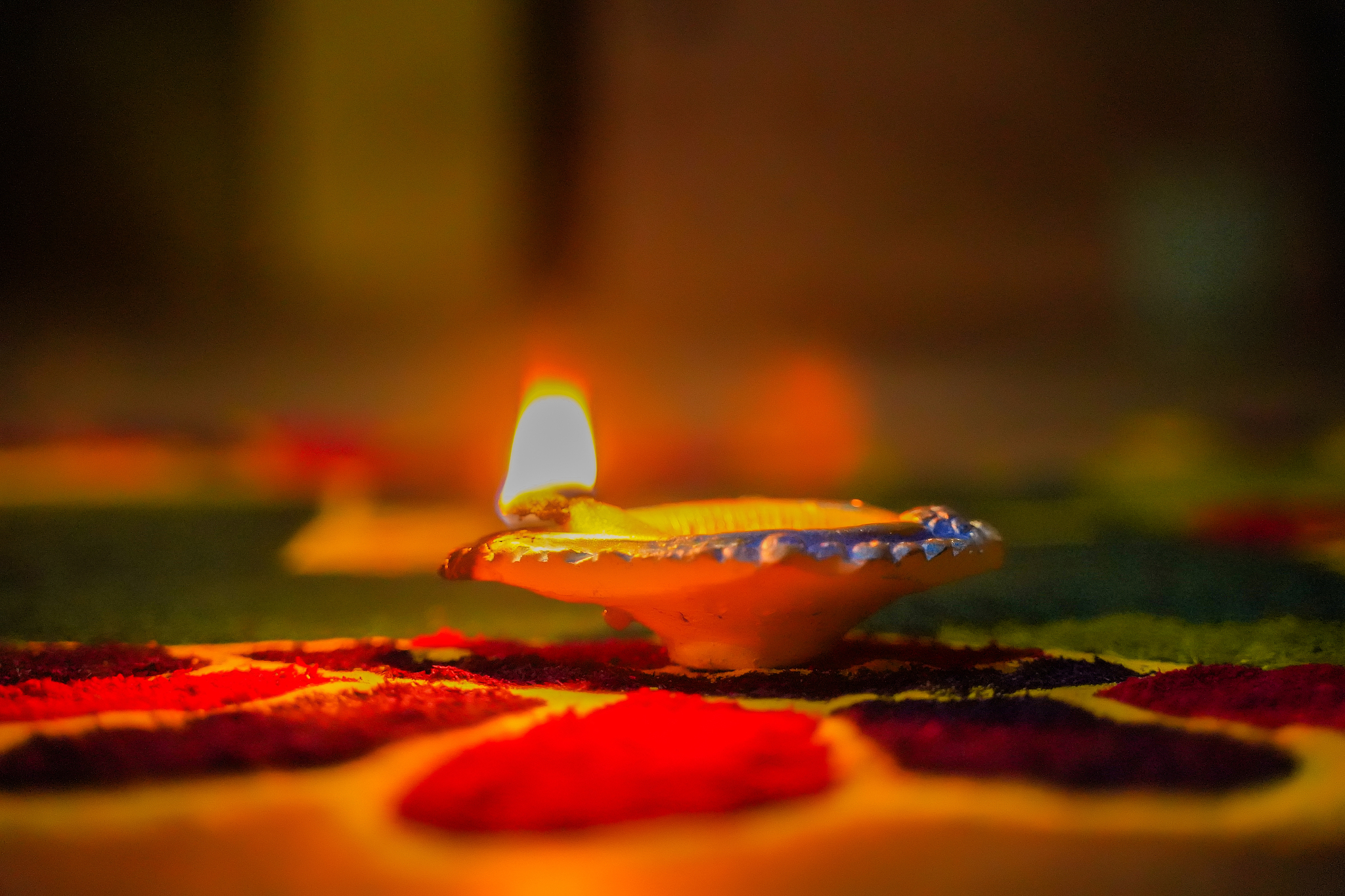 无量业火：佛教中的恶业之火与解脱之路