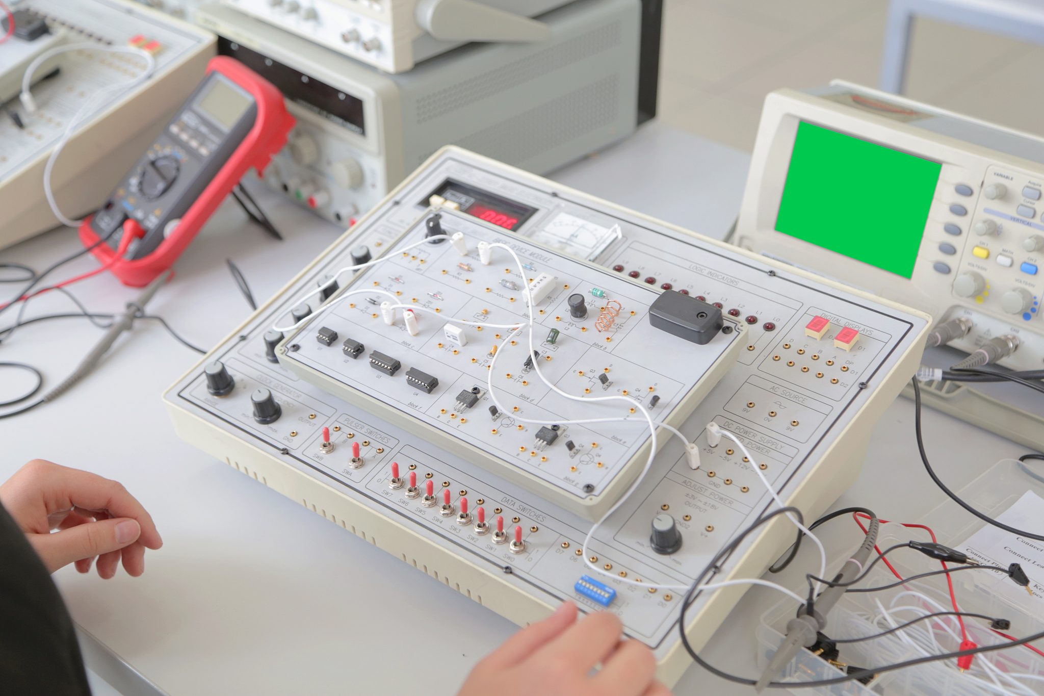 成都金沙职业技术学校2020年专业设置：涵盖机械、电子、计算机等领域