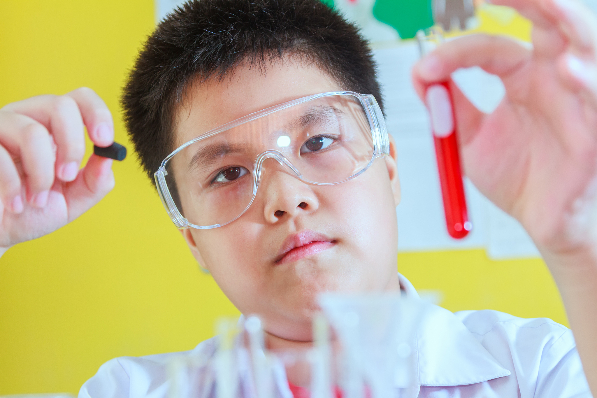 厦门2023新中考女生历史化学生物学什么专业好