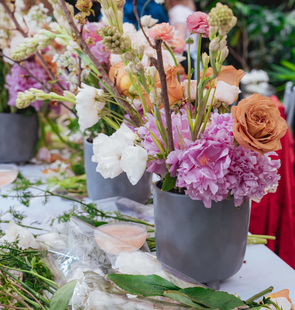 奶茶杯插花活动：创意无限，美学与美味的完美融合