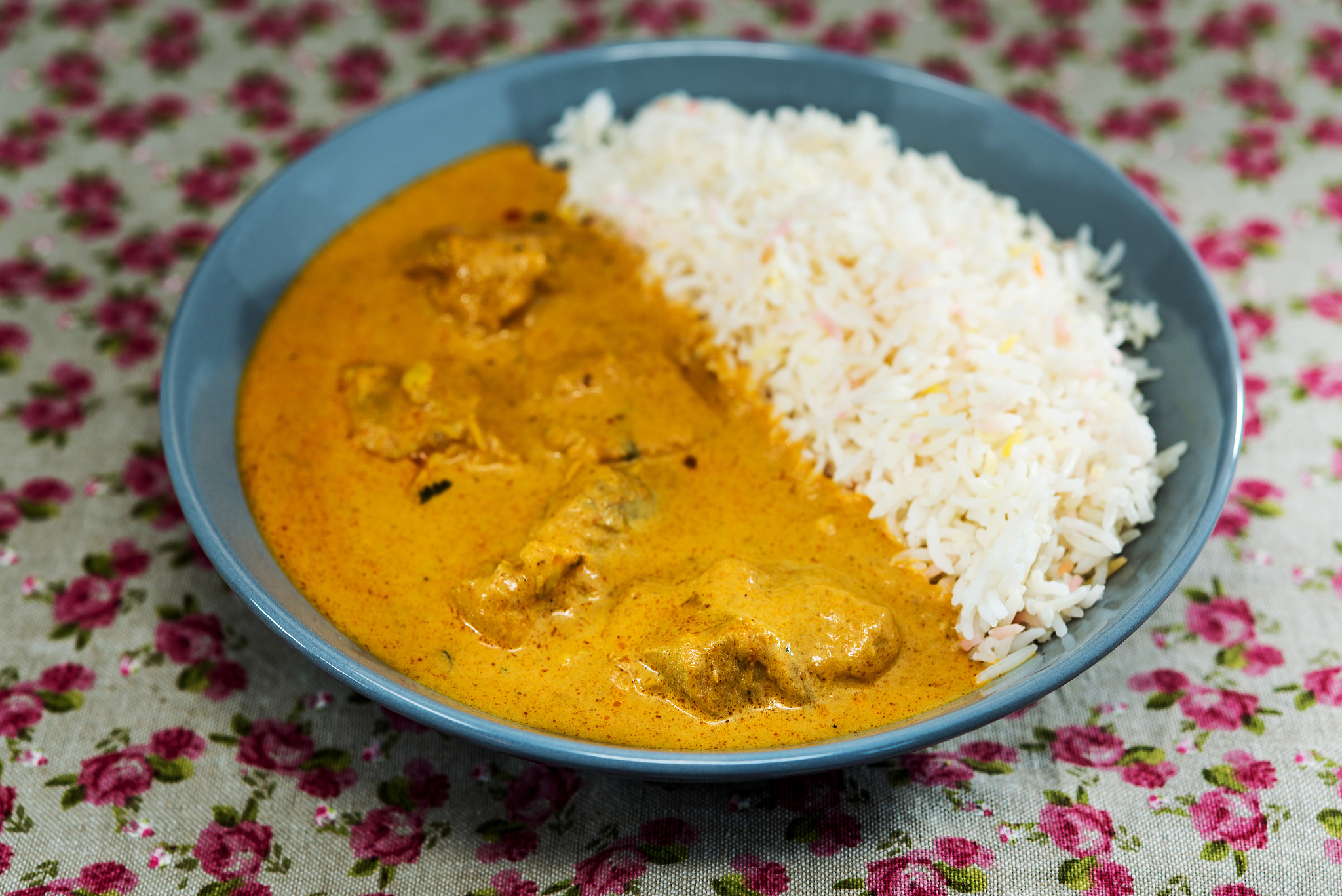 咸咖喱饭含盐量高吗？ 了解咖喱饭的盐分摄入