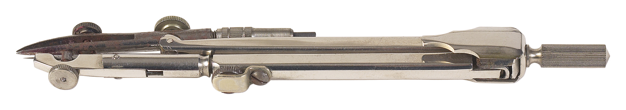 Due to the ongoing oil transfer from tank No 2S to tank No 3P the bunker sounding operation could not be carried out Both the charterer surveyor Mr Chenlixin and the surveyor on behalf of the ter