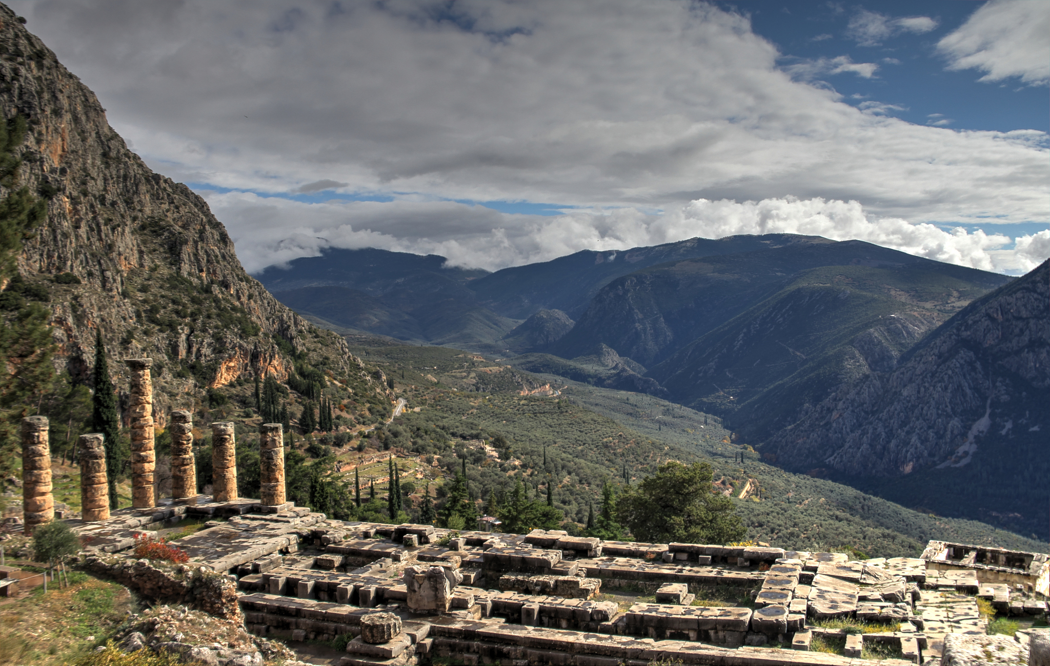 oracle at delphi,