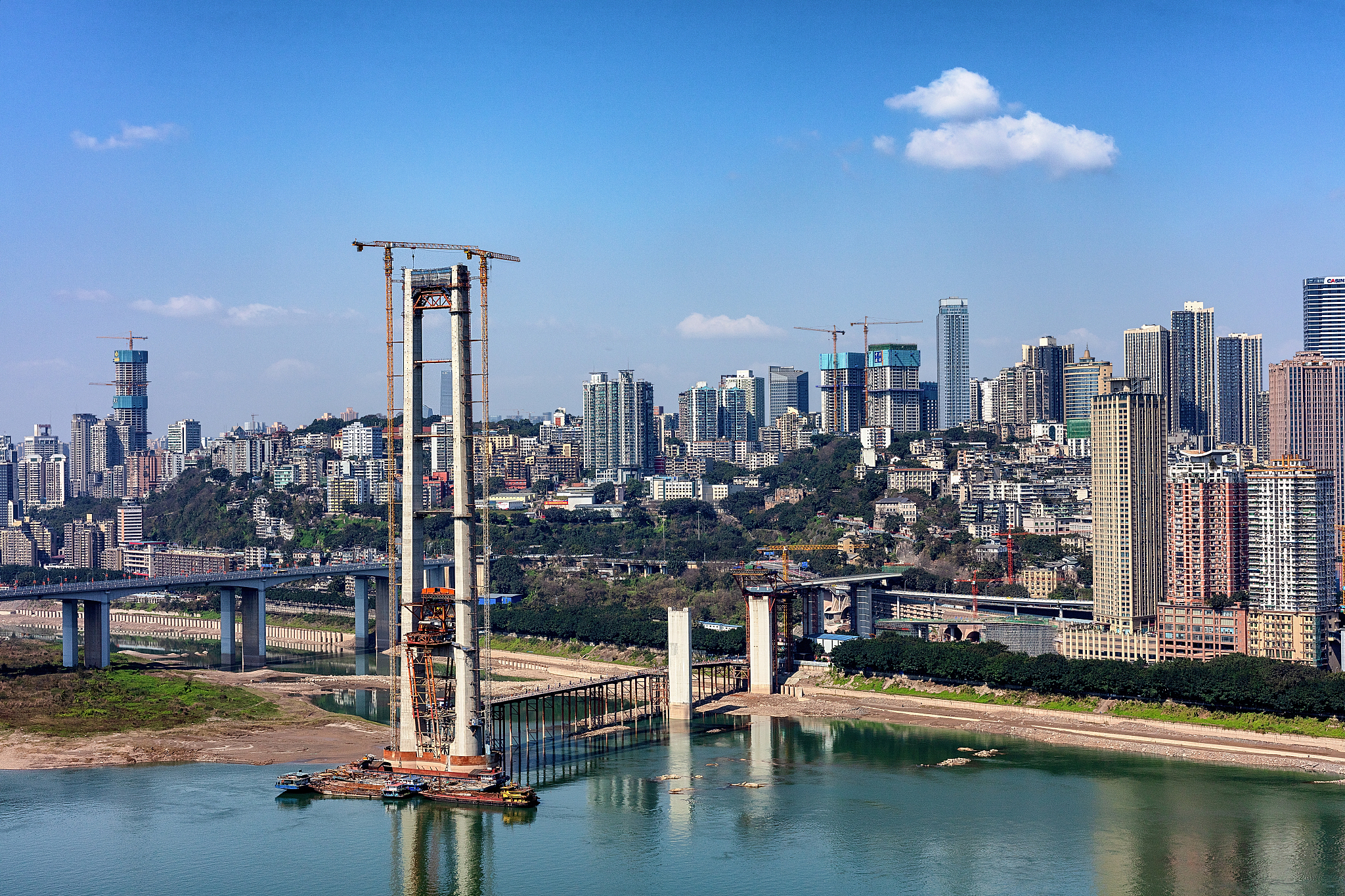 重庆轻轨学校铁路运输专业：教学质量解析