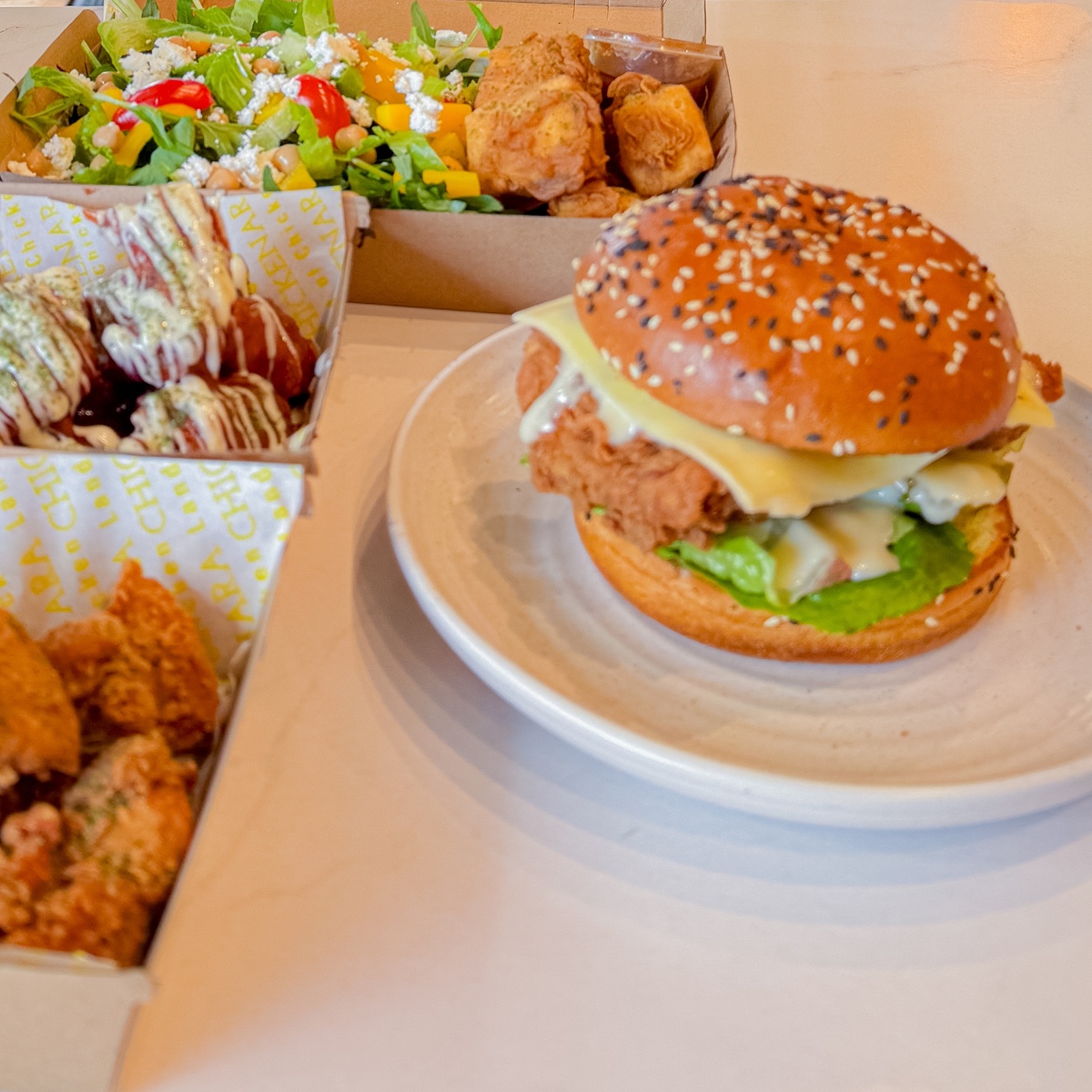 塔斯汀汉堡：高品质汉堡体验的典范