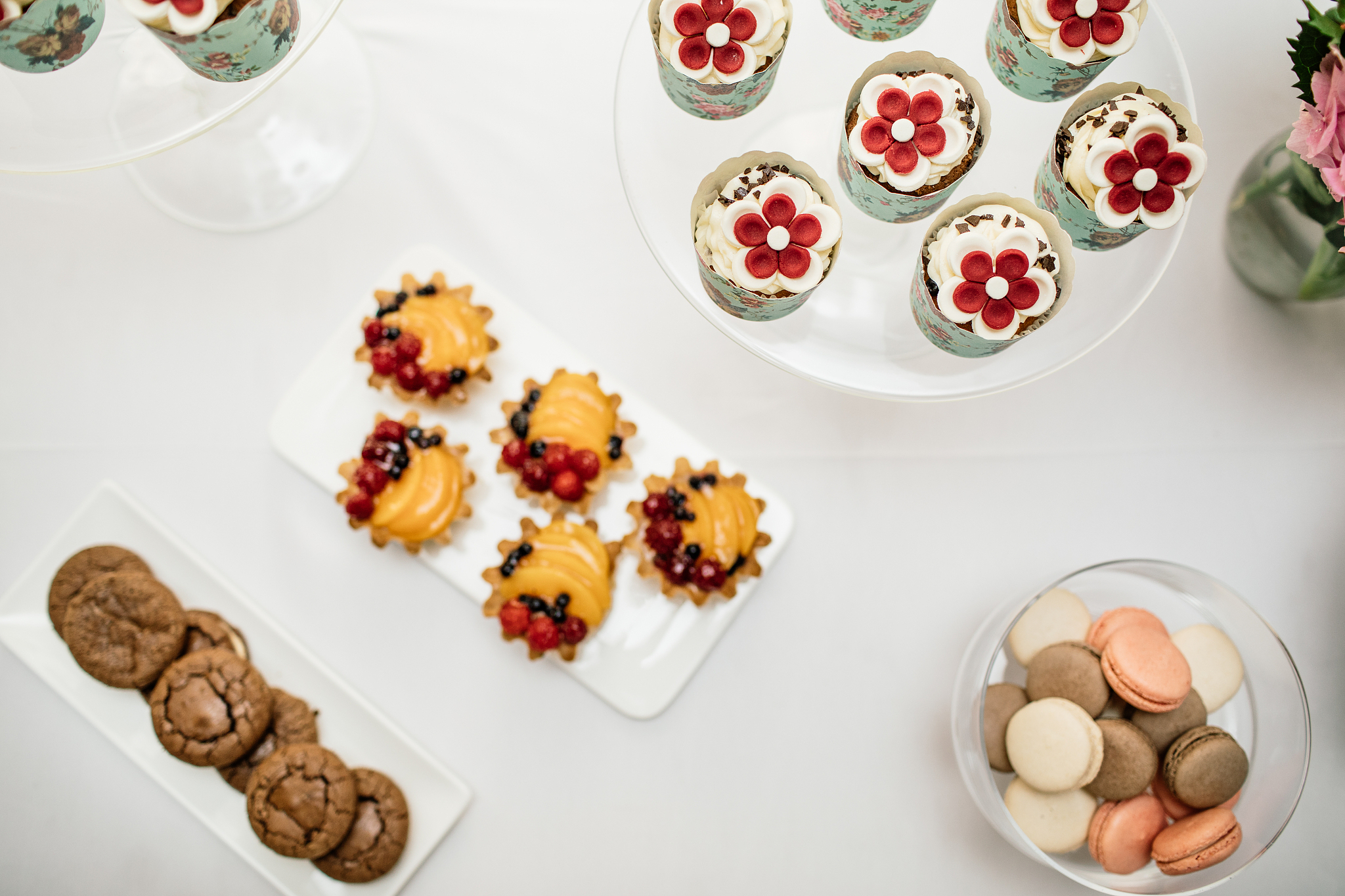 stylish luxury decorated orange candy bar for the celebration of