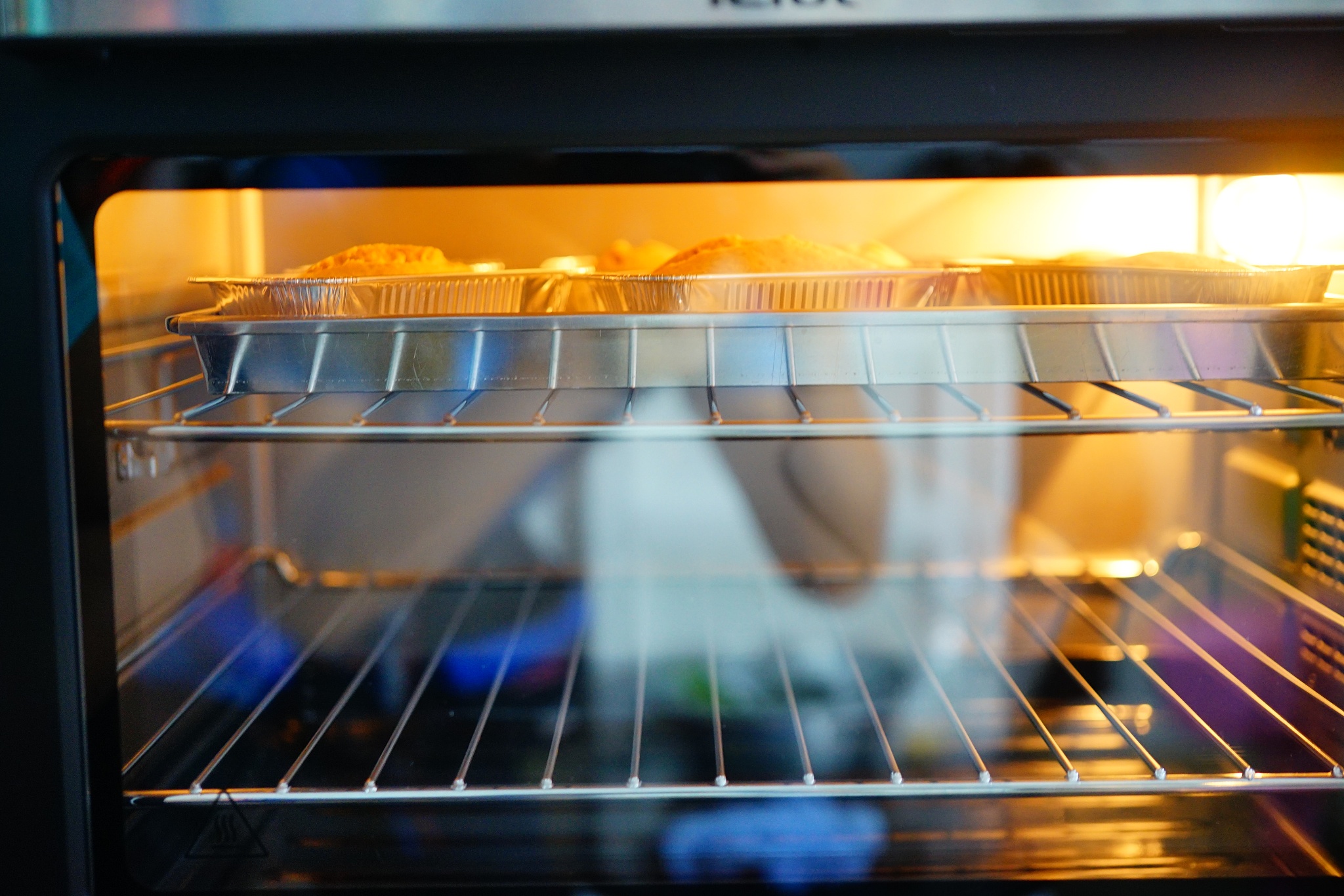 食堂商用万能蒸烤箱的功能