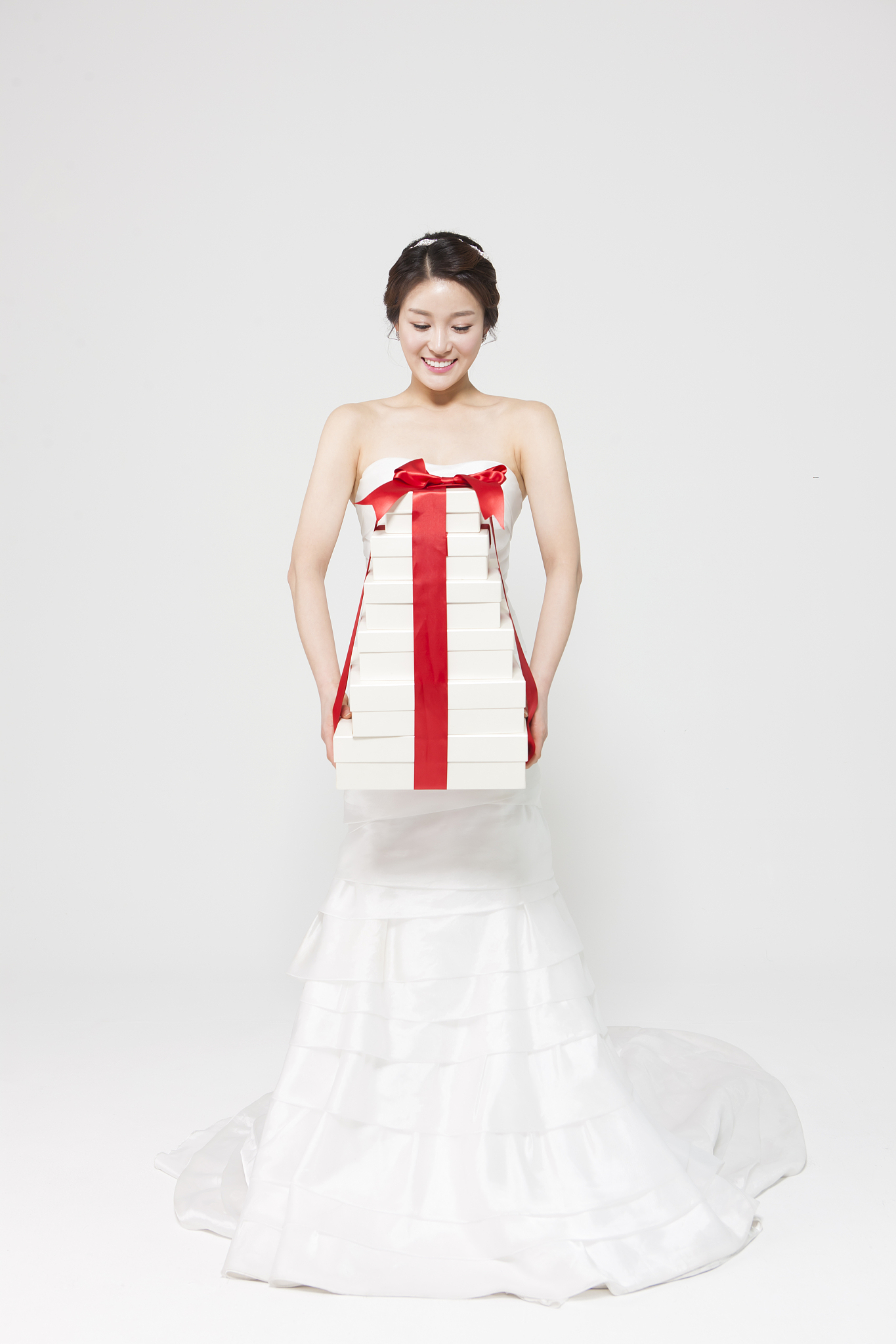 新娘,讲<strong>故事</strong>,一个物体,一个人,数字1,婚礼,女人,影棚拍摄,礼物,照片