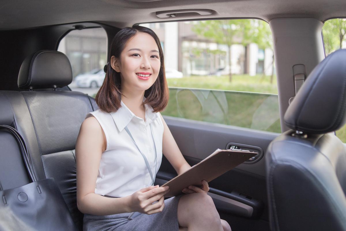 女生不适合学汽车专业吗