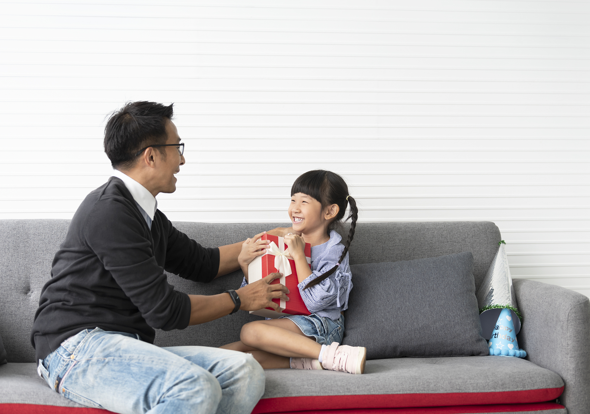 父亲节礼物推荐：200元以内实用贴心好礼清单