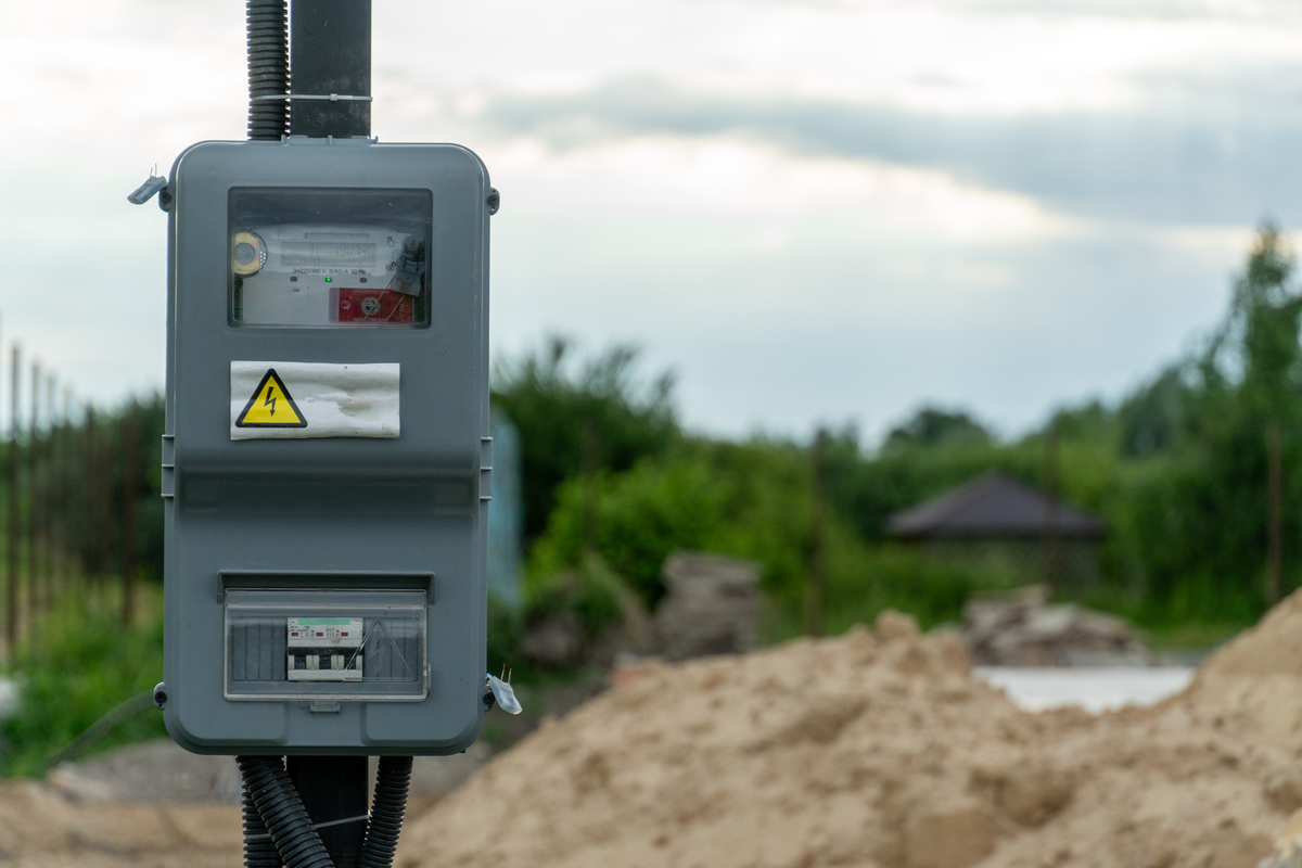 高压带电显示器：检测电路带电状态的利器