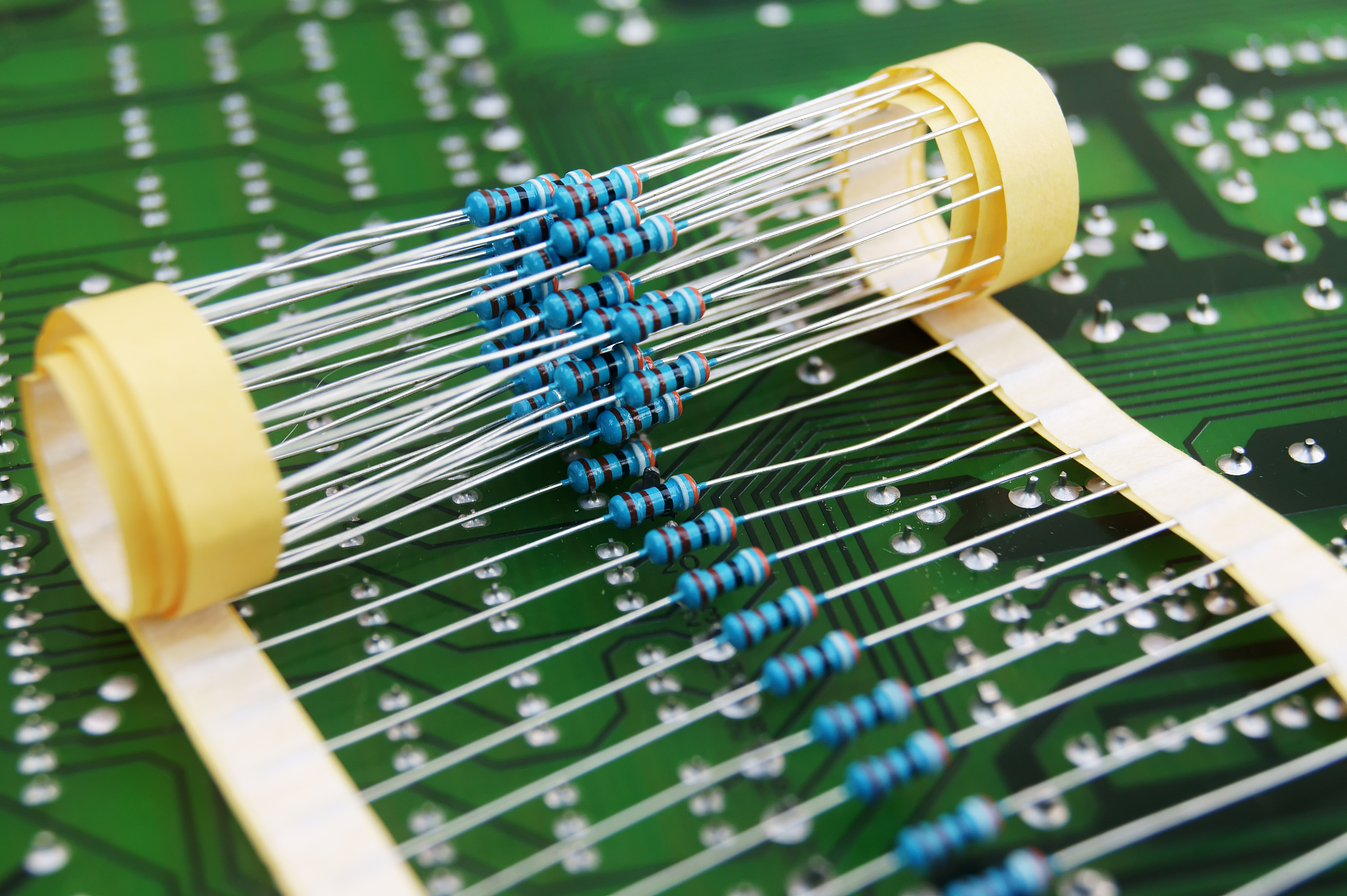 薄膜器件的加热方法